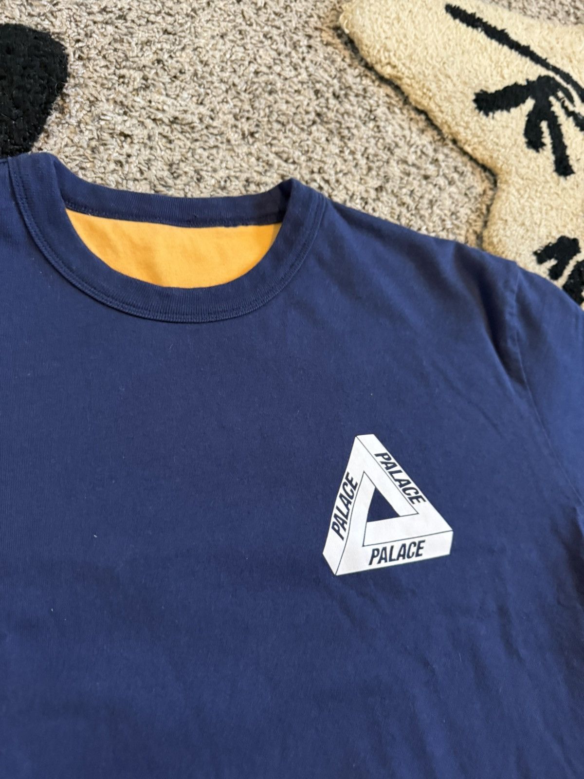 Palace Rare Place Double sided T shirt Size US L / EU 52-54 / 3 - 3 Thumbnail