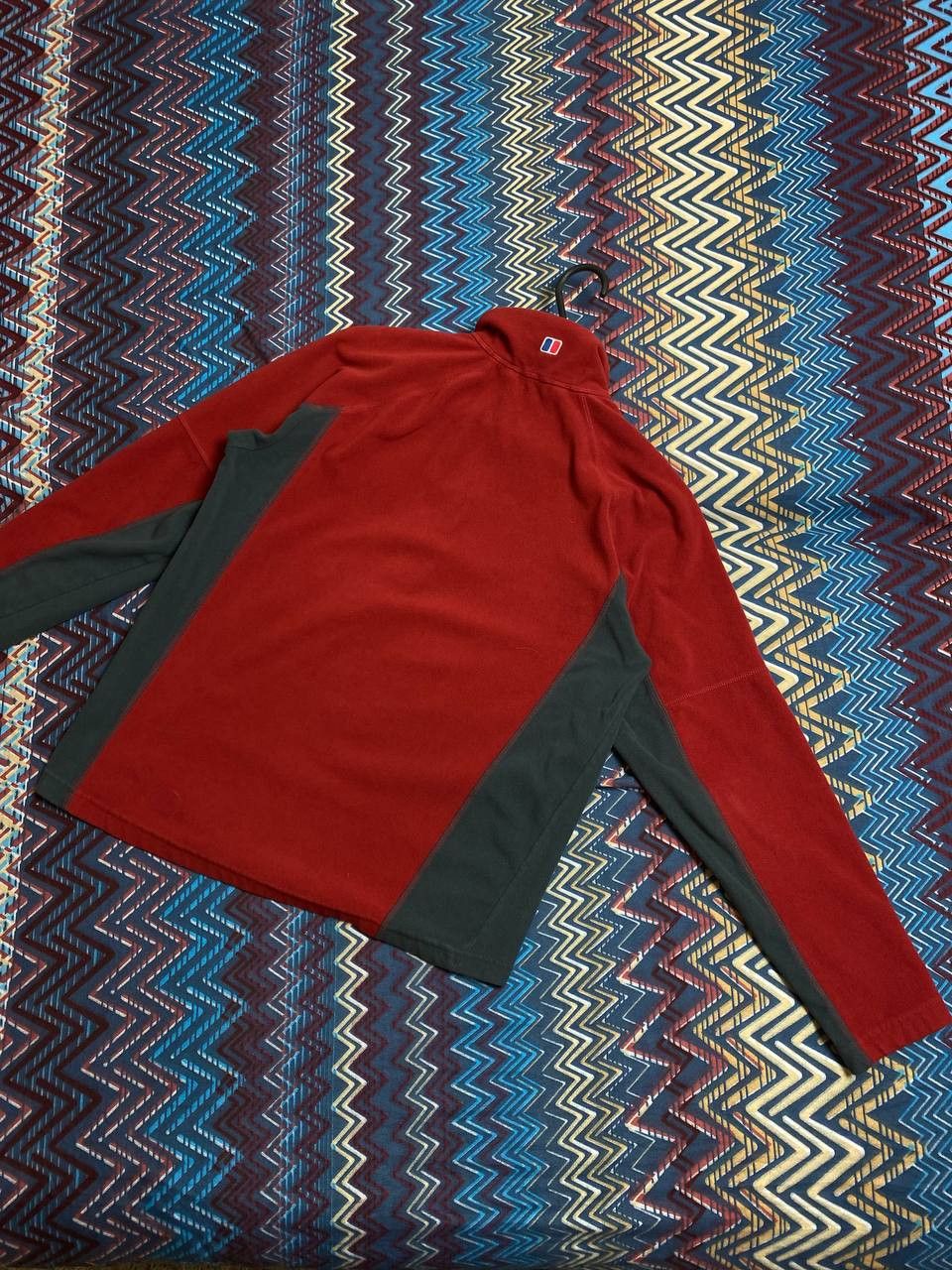 Berghaus sweatshirt Y2K streetwear Vintage Berghaus red logo Size US S / EU 44-46 / 1 - 13 Thumbnail