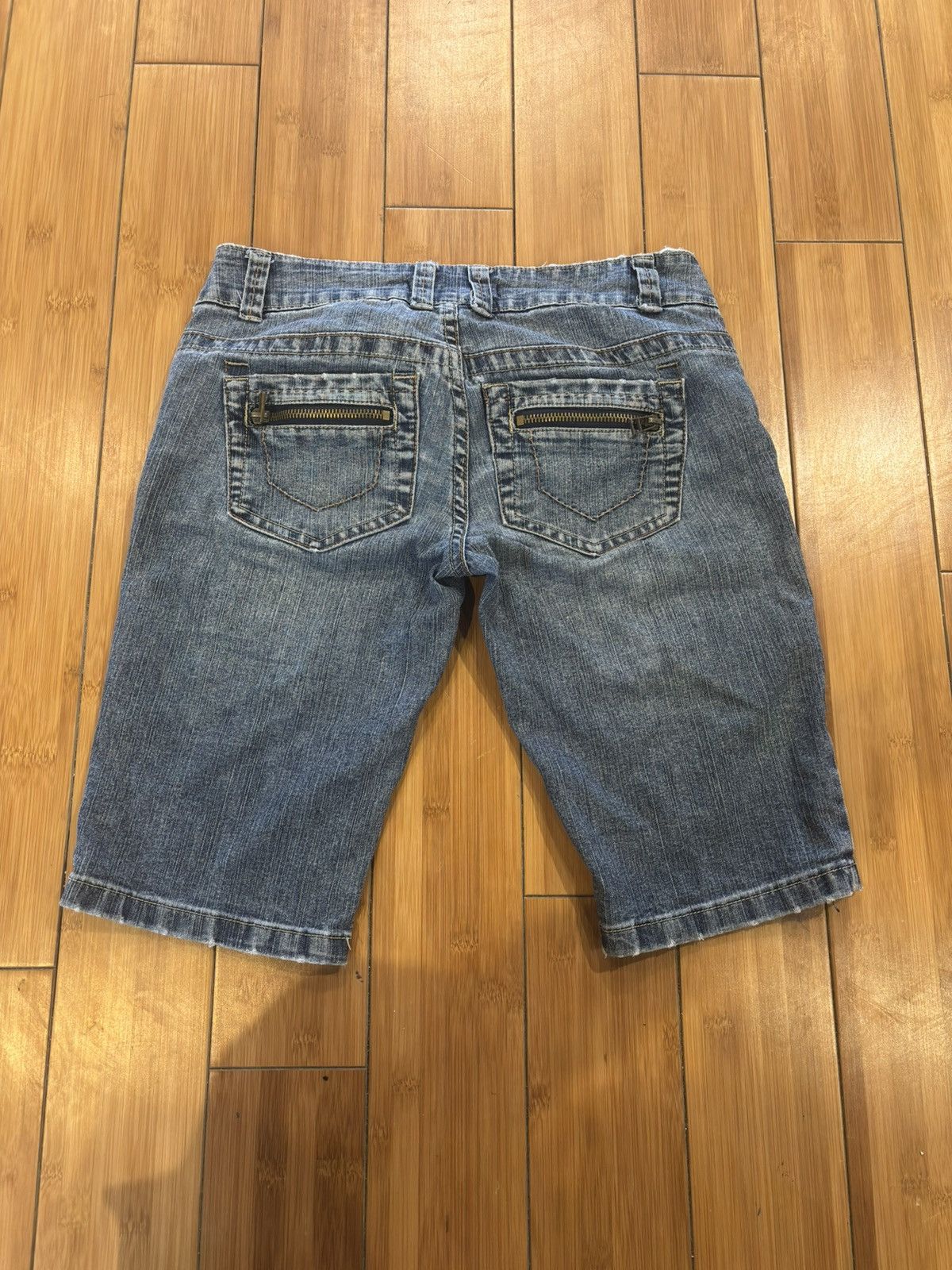 Other Jean shorts.wp-26 Size 27" / US 4 / IT 40 - 8 Thumbnail