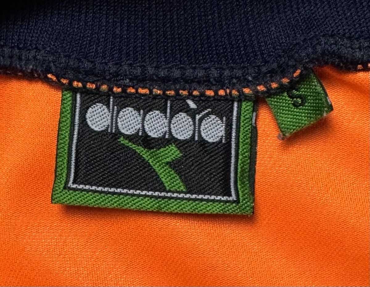 Diadora 1990s Vintage Diadora Football Shirt Soccer Jersey Big Logo Size US S / EU 44-46 / 1 - 15 Thumbnail