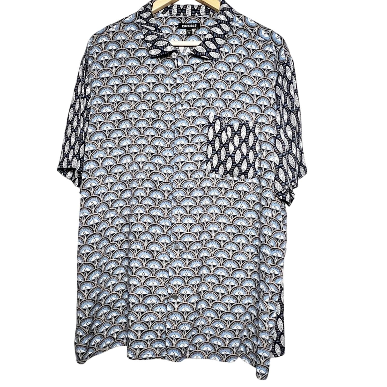 Express Express Blue & White Geometric Print Shirt Men’s XL Size US XL / EU 56 / 4 - 1 Thumbnail