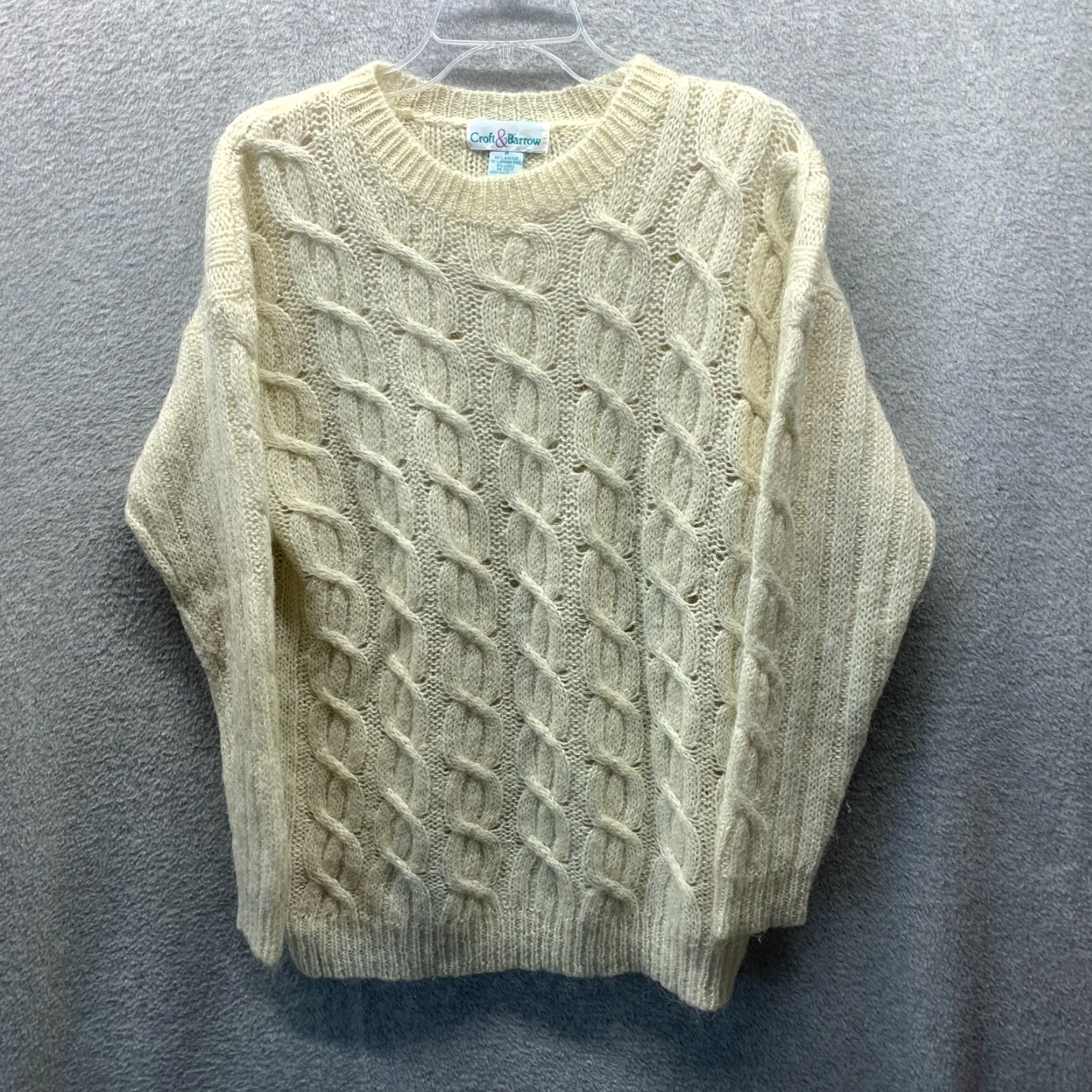 Barrow VINTAGE Croft & Barrow Sweater Womens Medium Ivory Mohair Cable Knit Crew Neck Cardigan 80s Women Size M / US 6-8 / IT 42-44 - 2 Thumbnail