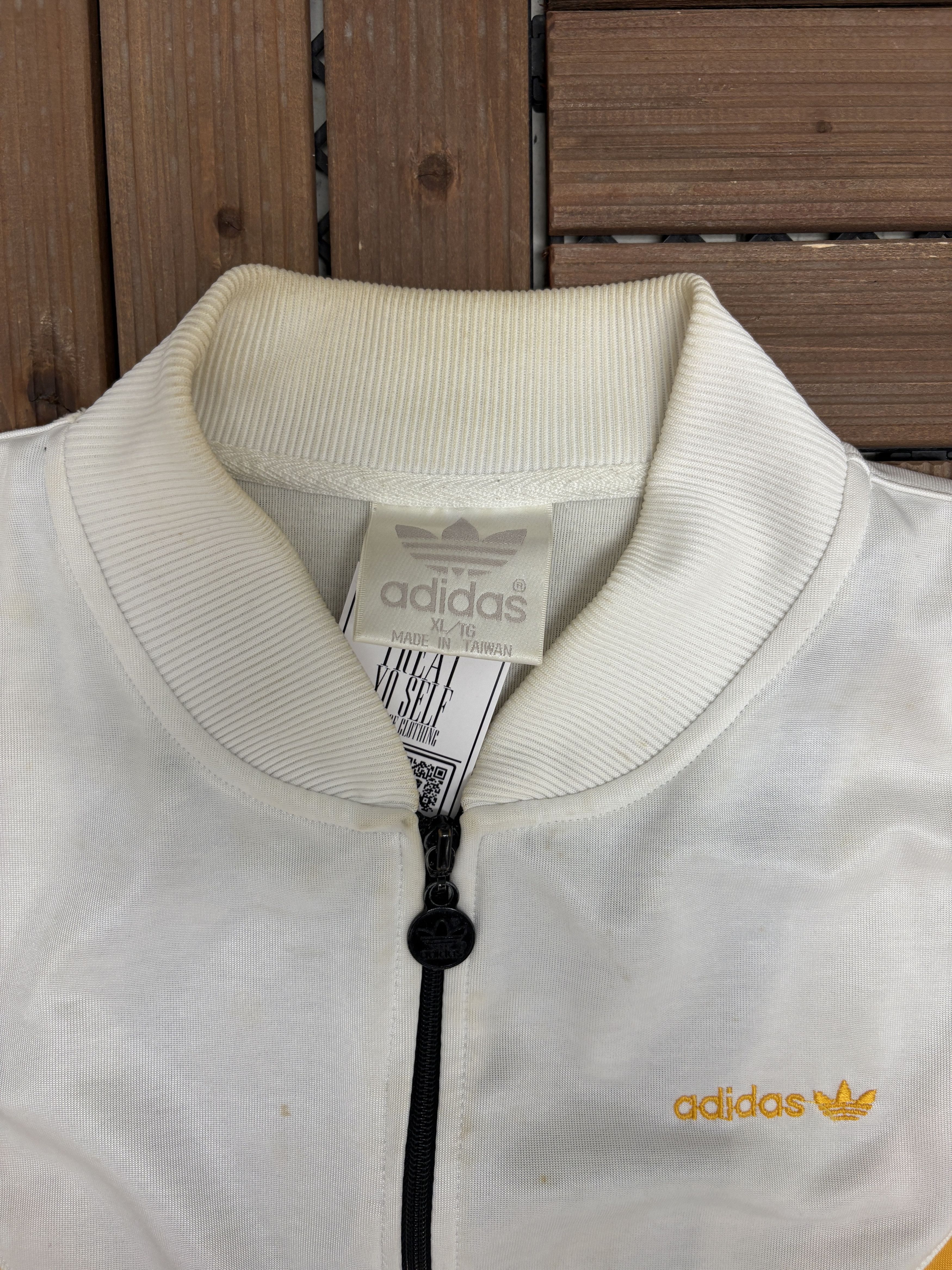 Adidas Adidas Embroidered Vintage White Track Jacket Size US XL / EU 56 / 4 - 6 Thumbnail