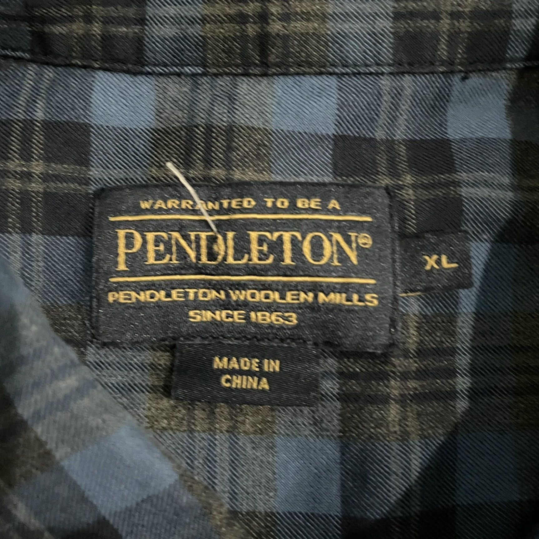Pendleton VINTAGE Pendleton Shirt Plaid Long Sleeve Button-Down Men XL Blue Adult Large Men’s Size US XL / EU 56 / 4 - 4 Thumbnail