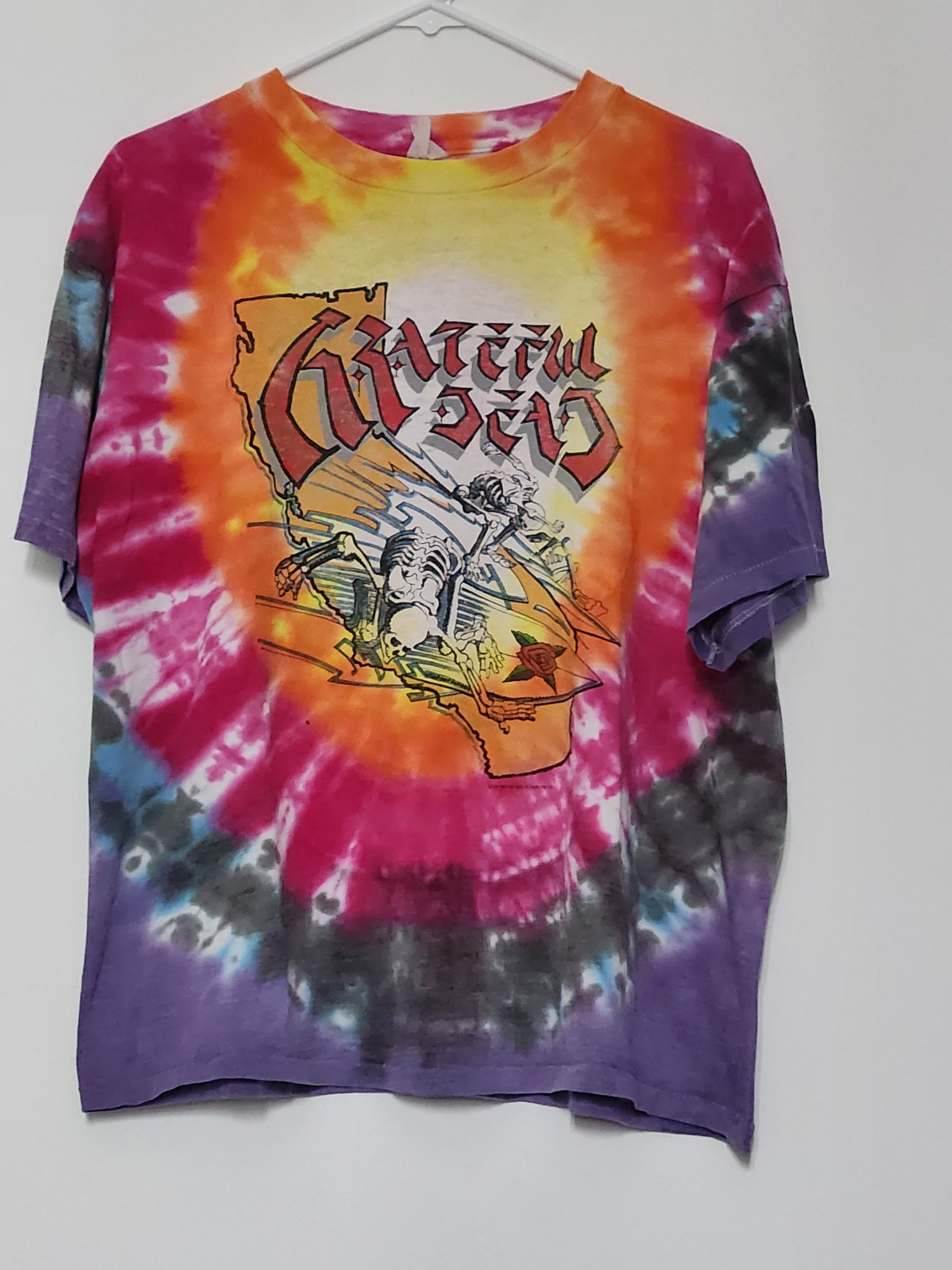 Grateful Dead Vintage 1987 Grateful Dead California Surfing Skeleton Size US XL / EU 56 / 4 - 1 Thumbnail