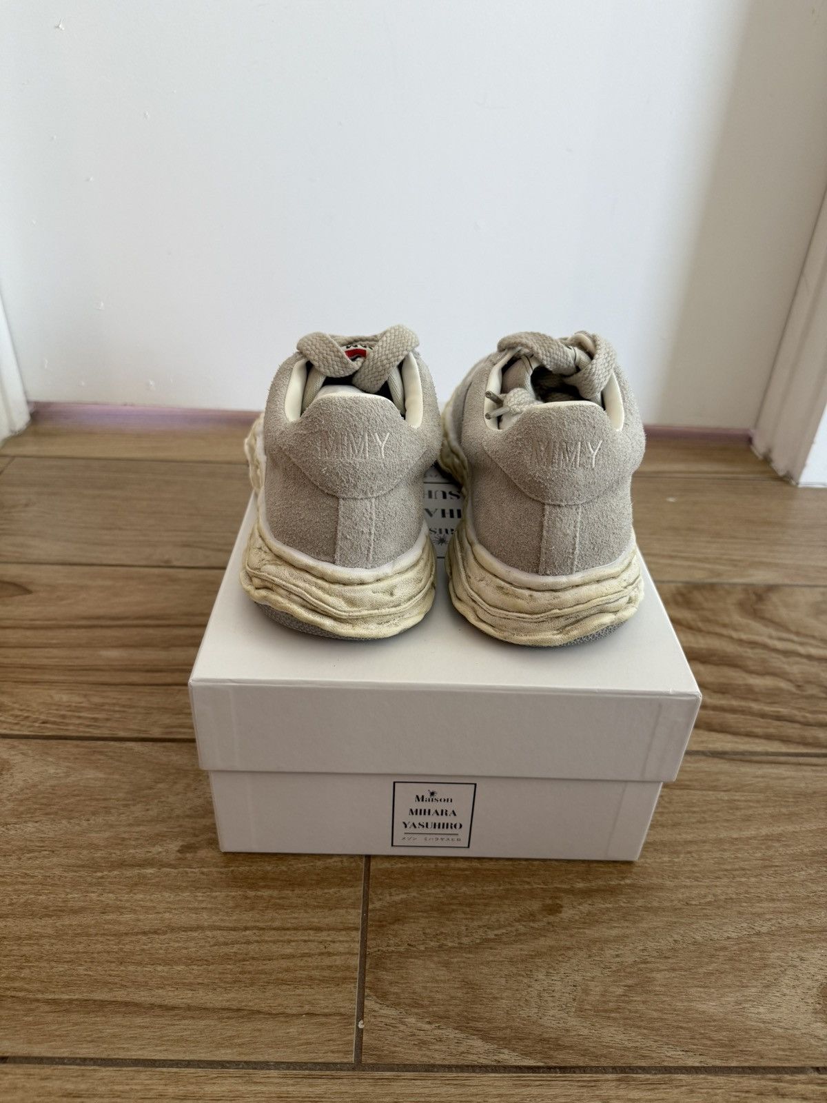 Maison MIHARA YASUHIRO Maison Mihara Yasuhiro Wayne Low OG Sole Suede White Size US 11 / EU 44 - 3 Thumbnail
