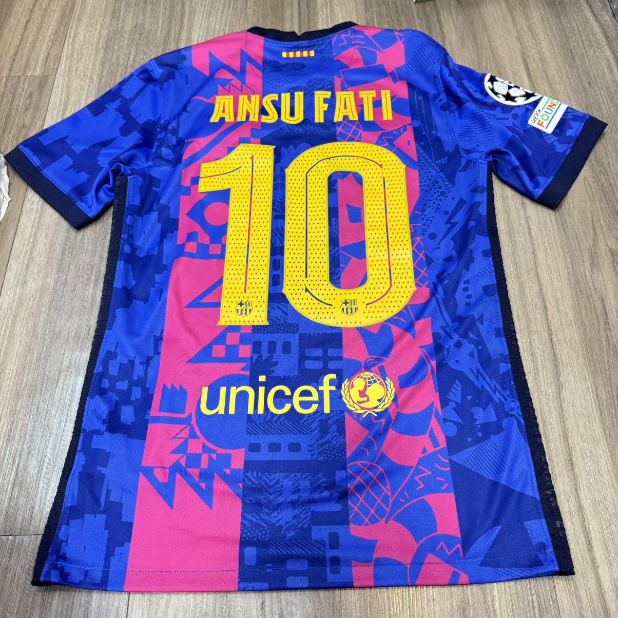 Nike Barcelona 21/22 third C/L shirt #10 Ansu Fati Size US S / EU 44-46 / 1 - 2 Thumbnail