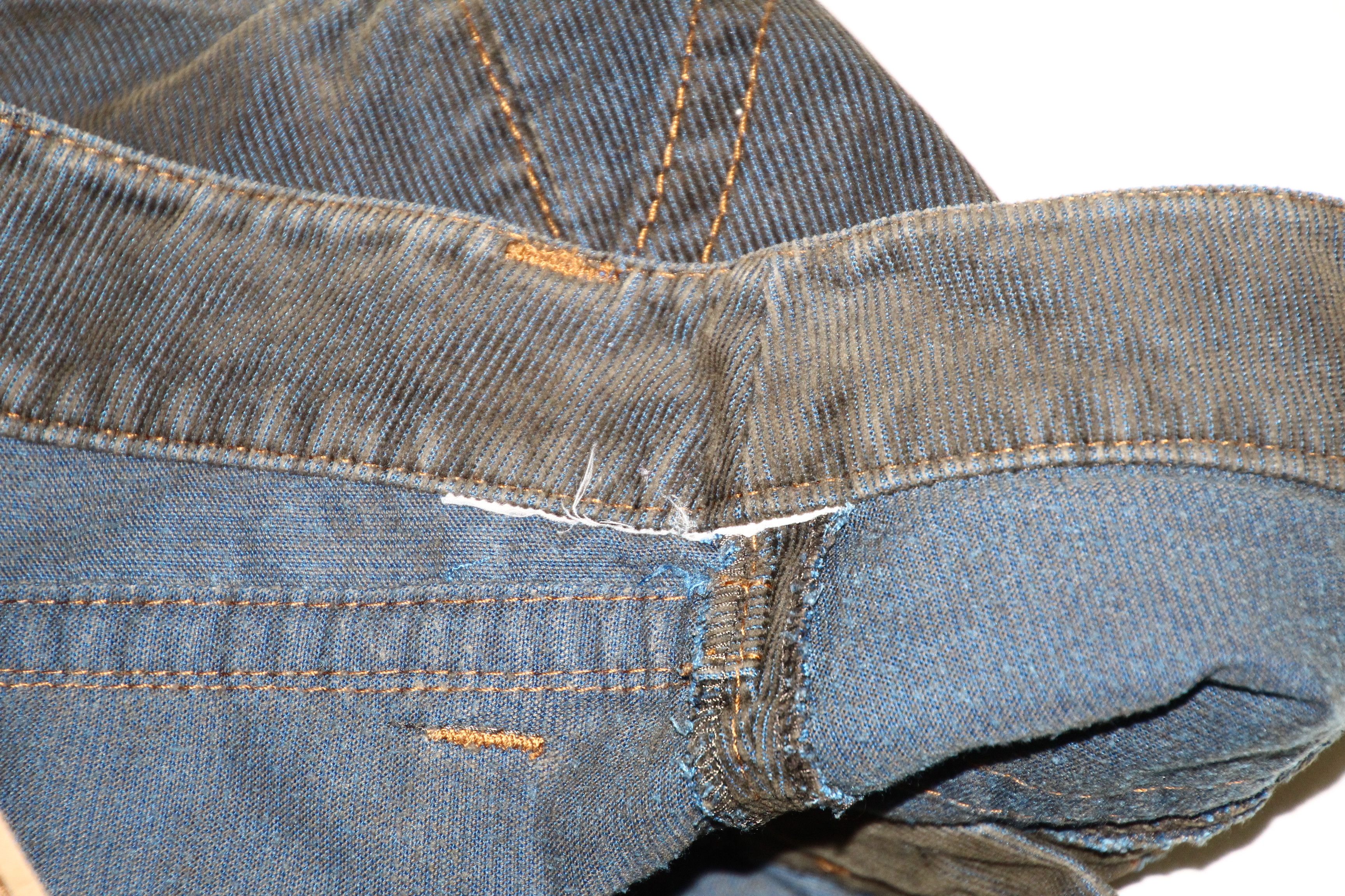 Freeman T. Porter 1993 Freeman T.Porter Dirty Coated Corduroy Denim Mini Skirt Size 32" / US 10 / IT 46 - 6 Thumbnail