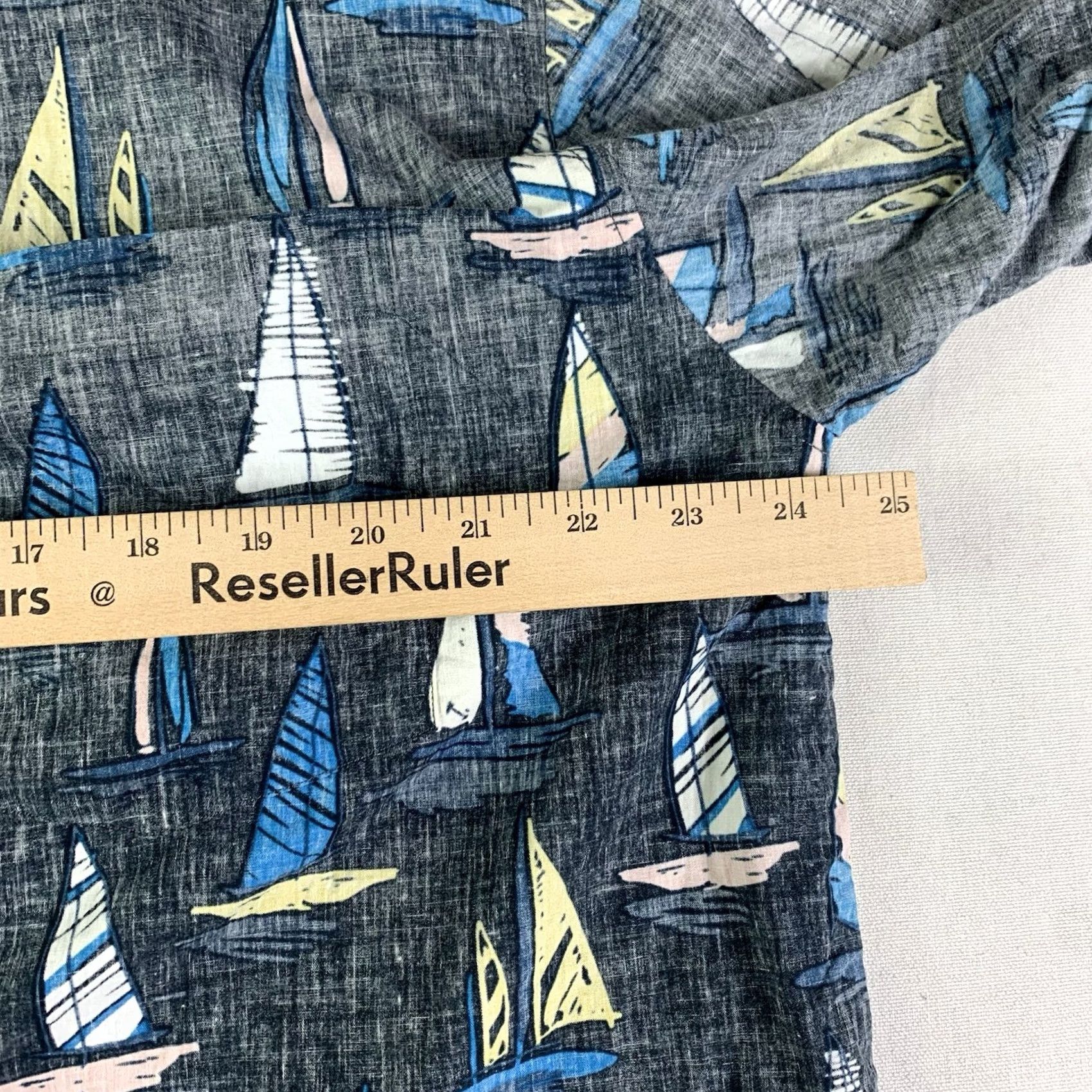 Vintage VINTAGE? No. Size US XL / EU 56 / 4 - 4 Thumbnail