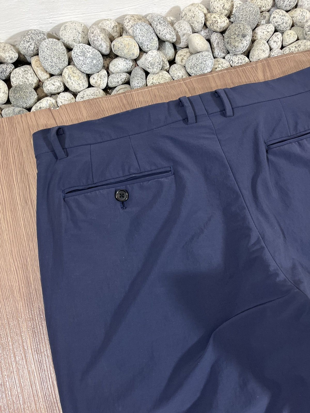 Katharine Hamnett London Katharine Hamnett London Nylon Blend Technical Trousers Size US 35 - 7 Thumbnail