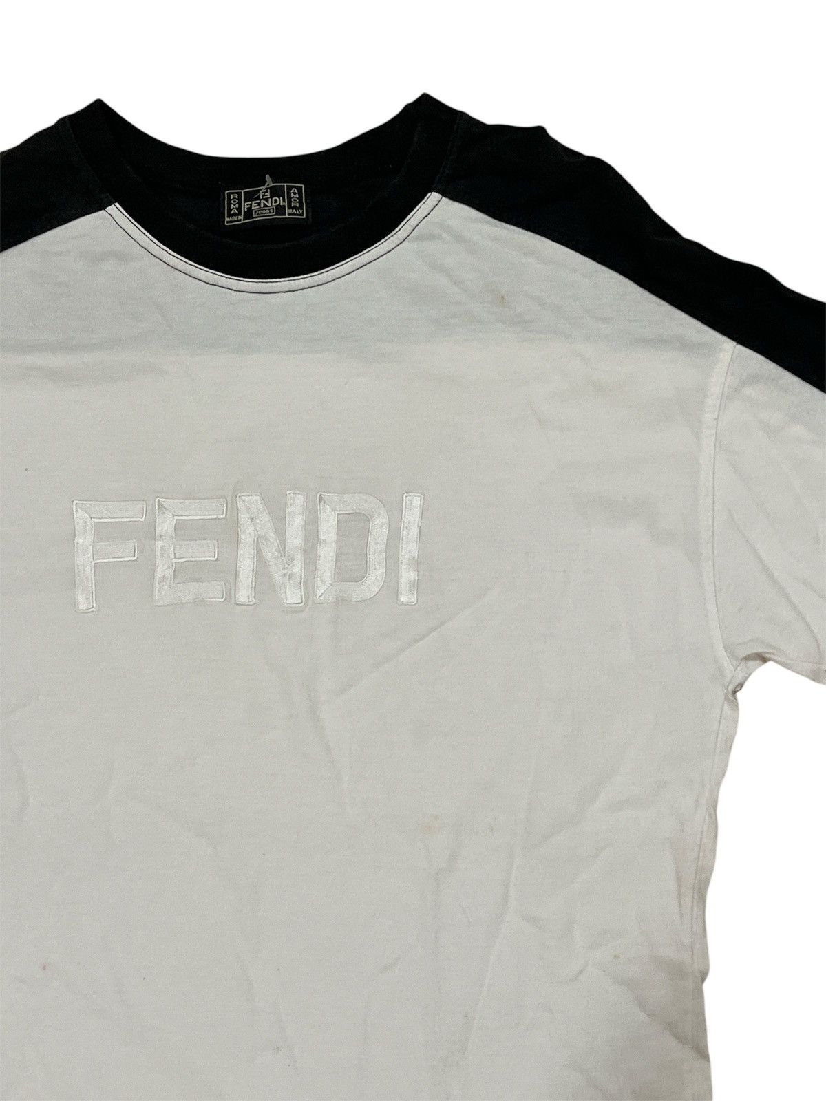 Fendi Fendi Centre Logo Spell Out Size US M / EU 48-50 / 2 - 3 Thumbnail