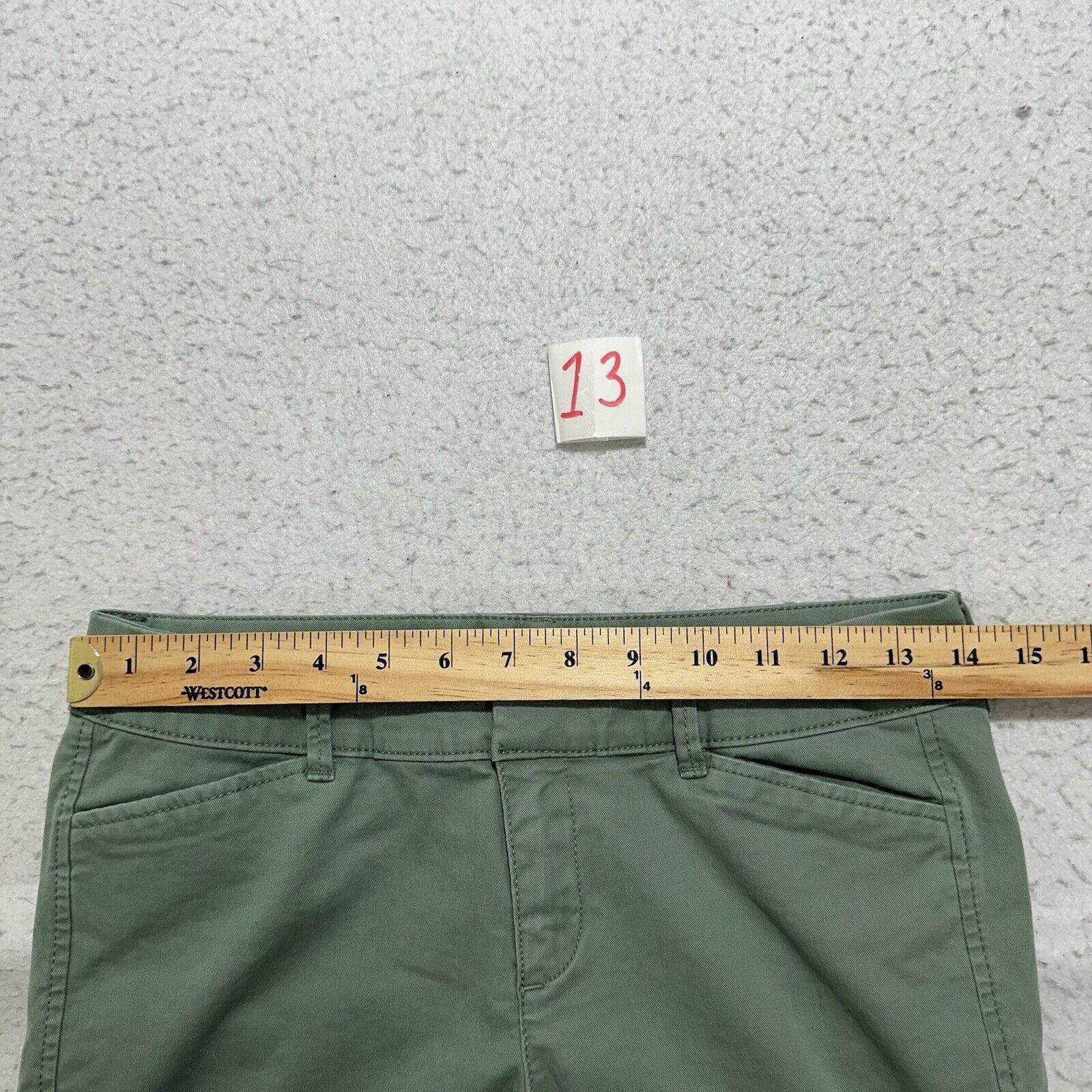 Old Navy Old Navy Pixie Pants 2 Regular Skinny Leg Green 26" Inseam Size 26" / US 2 / IT 38 - 10 Thumbnail