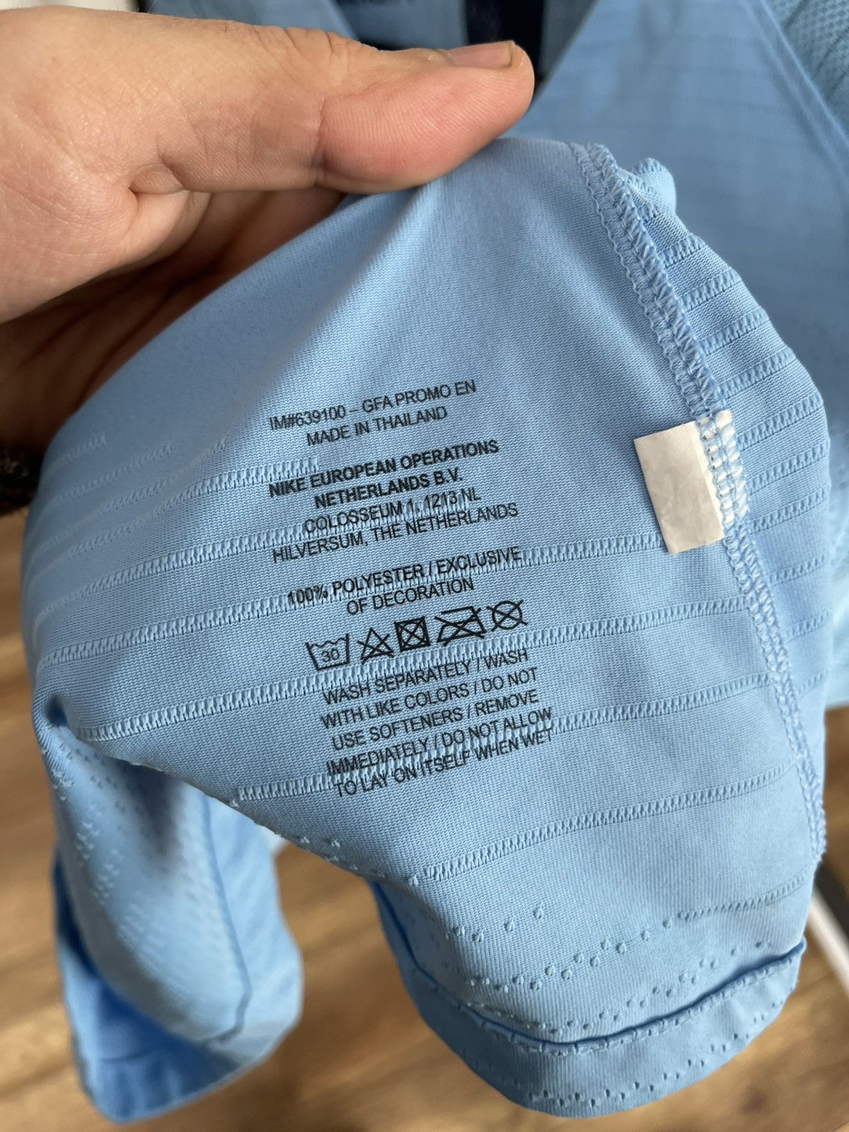 Nike 2018/2019 Nike Manchester City Player Issue Match Worn Shirt Size US S / EU 44-46 / 1 - 14 Thumbnail