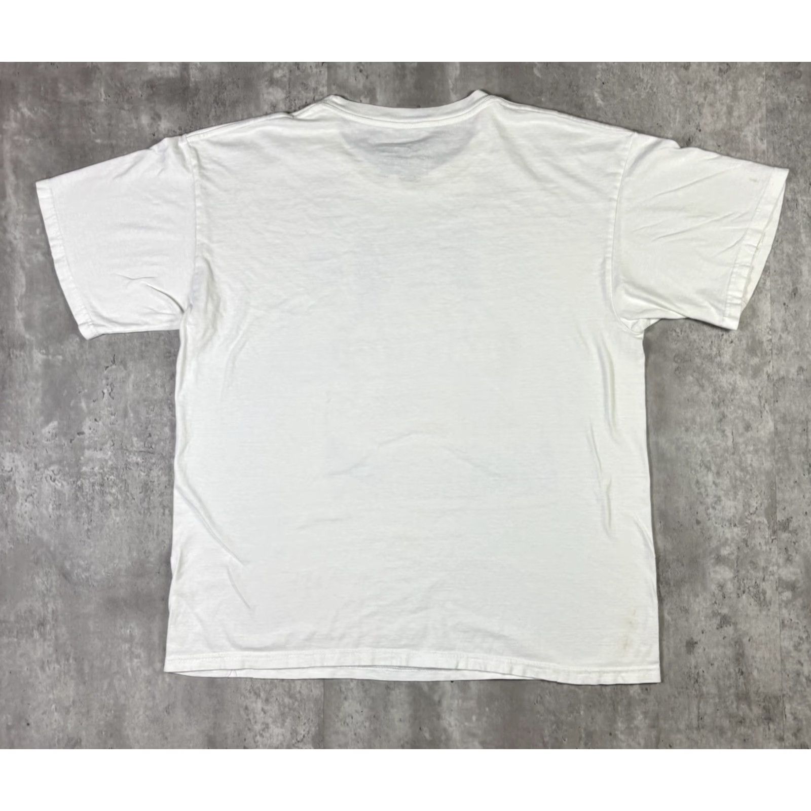 NASCAR VINTAGE Dale Jr Nascar Racing Graphic T Shirt White L Mens Crew Neck Short Sleeve Cotton Regular Graphic Print Cars 90s Size US L / EU 52-54 / 3 - 2 Thumbnail