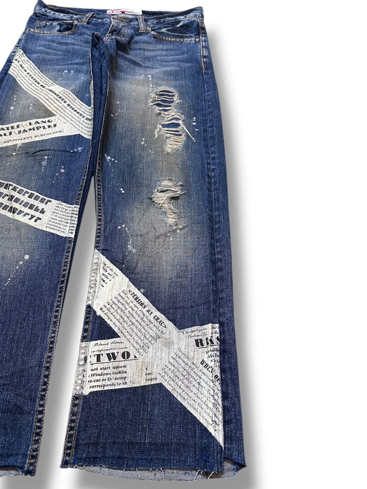 KOJIMA GENES Vintage Geneos Studded Printed Grunge Distressed Denim Size US 30 / EU 46 - 4 Thumbnail