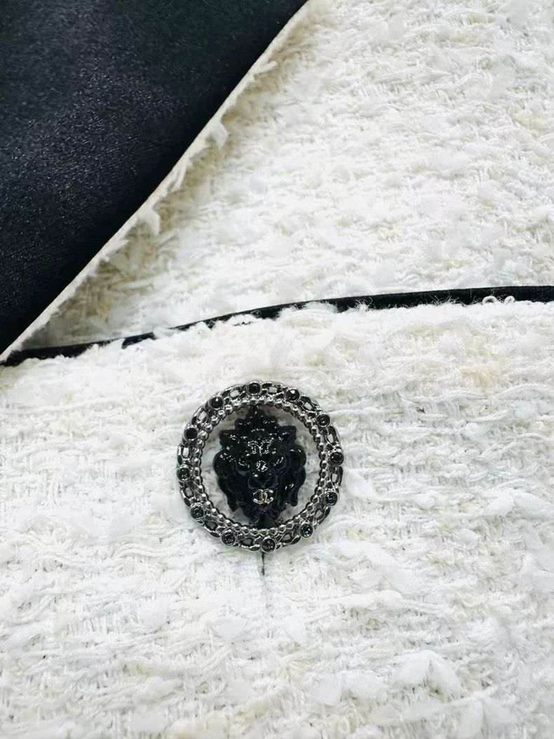 Chanel Chanel Early Spring Series Black and White Color Block Sho Size XXS / US 00 / IT 34 - 7 Thumbnail