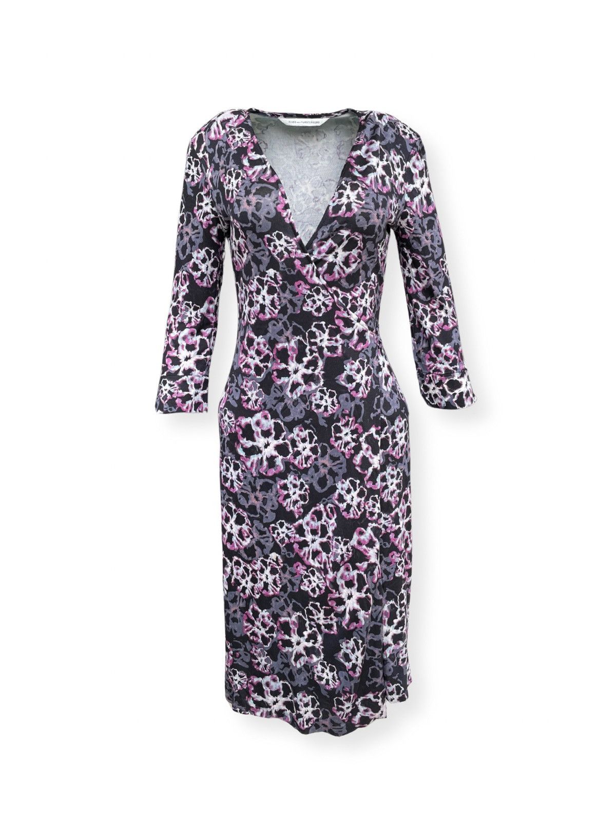 Diane von Furstenberg Diane Von Furstenberg Julian Wrap Dress Size XS / US 0-2 / IT 36-38 - 1 Thumbnail