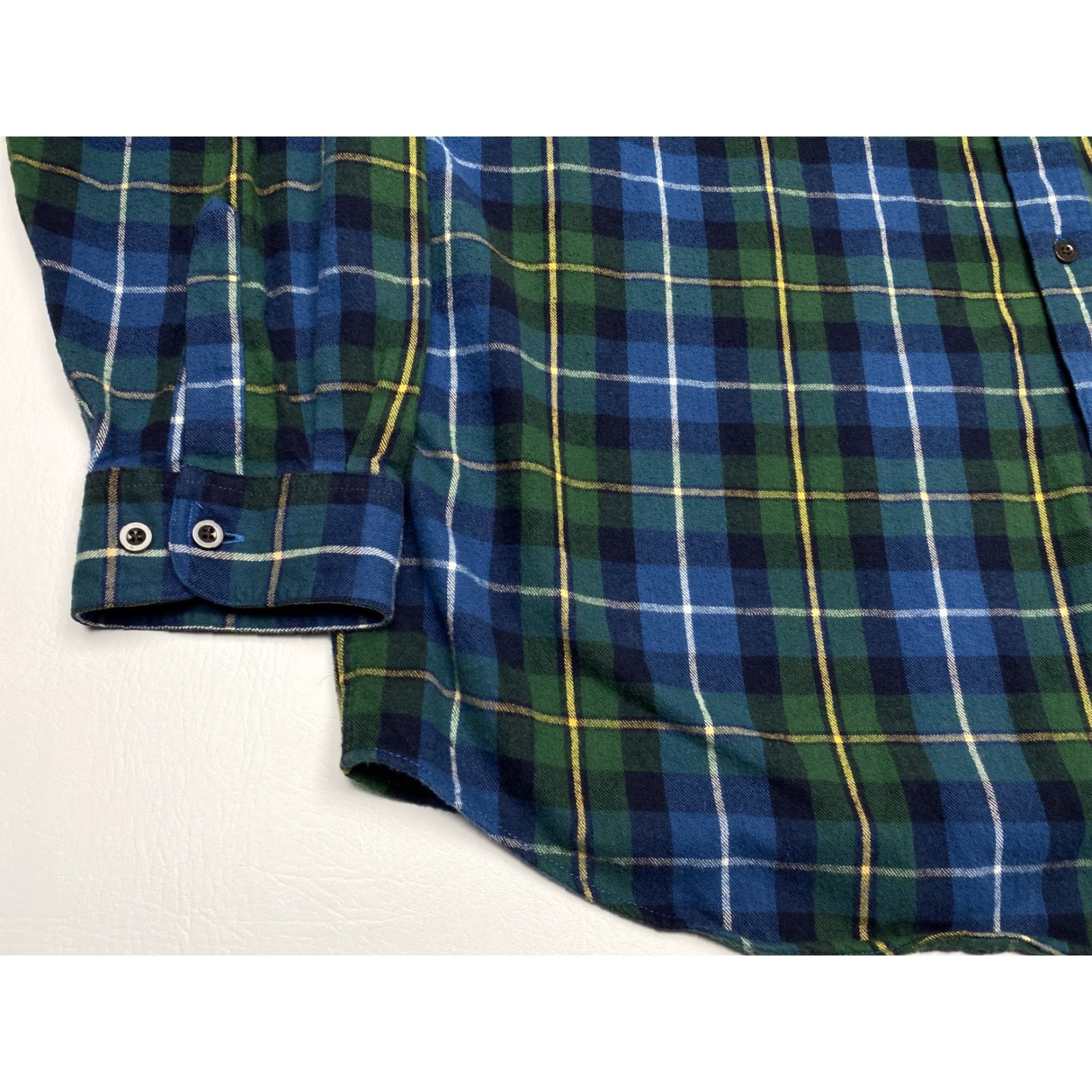 Vintage VINTAGE L.L. Bean Flannel Shirt 228061 Men’s 2XL Scotch Plaid Long Sleeve 100% Cotton Size US XXL / EU 58 / 5 - 3 Thumbnail