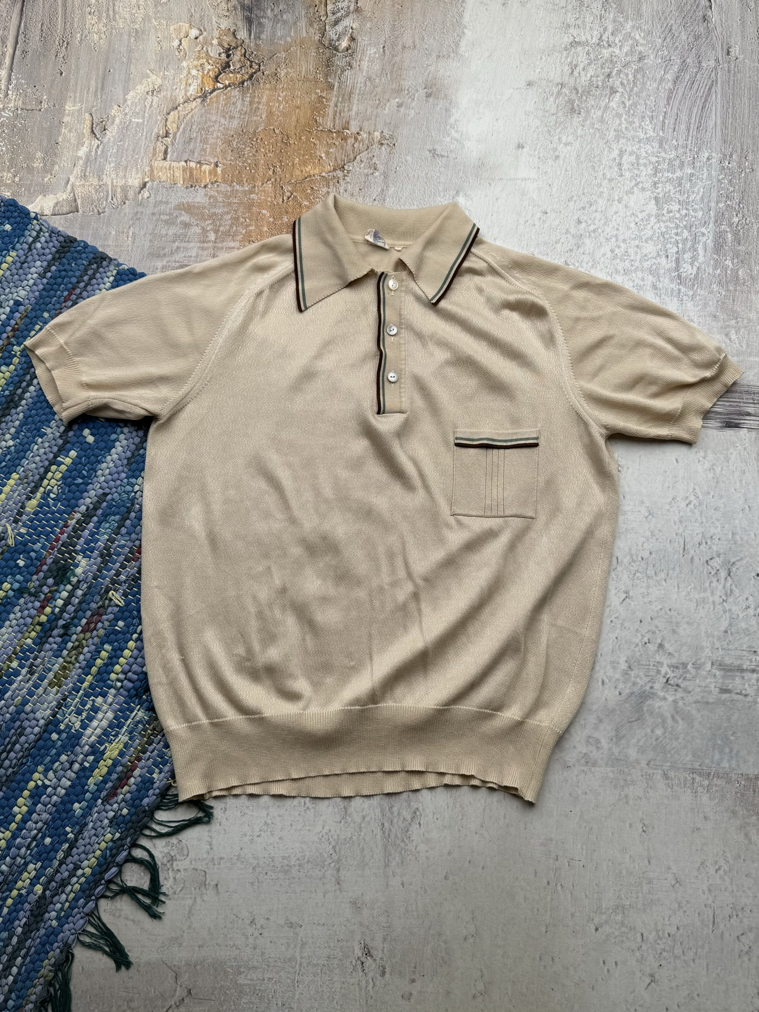 Vintage Vintage Retro Style Polo Tee A143(189) Size US S / EU 44-46 / 1 - 1 Thumbnail