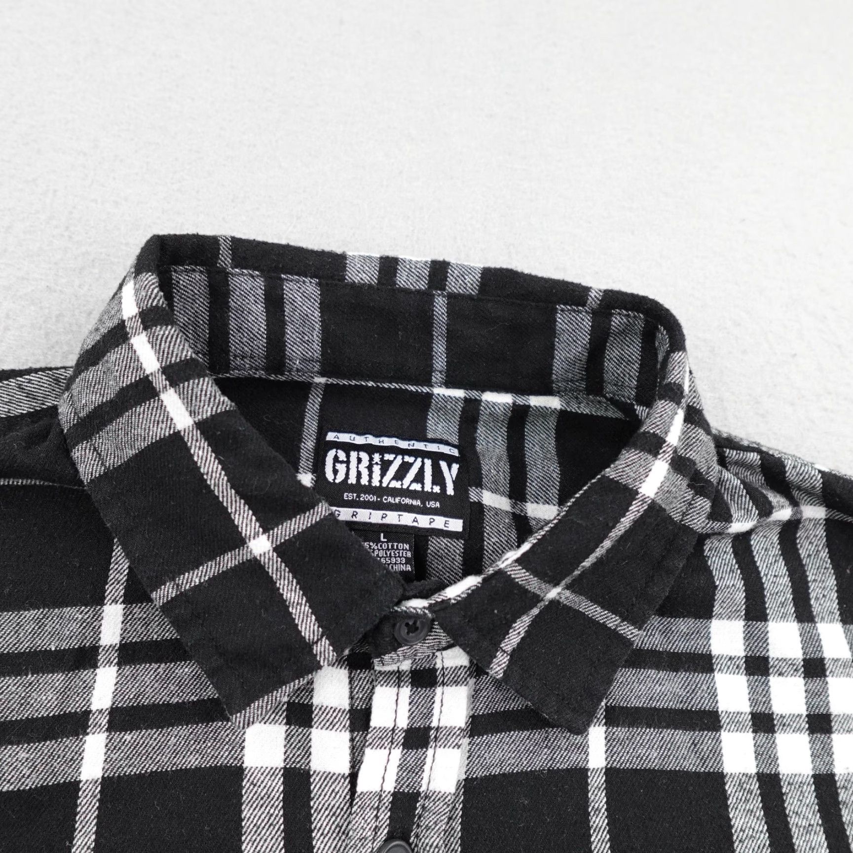 Vintage Grizzly Griptape Shirt Mens Large Black White Plaid Flannel Skateboarding Skater Size US L / EU 52-54 / 3 - 2 Thumbnail