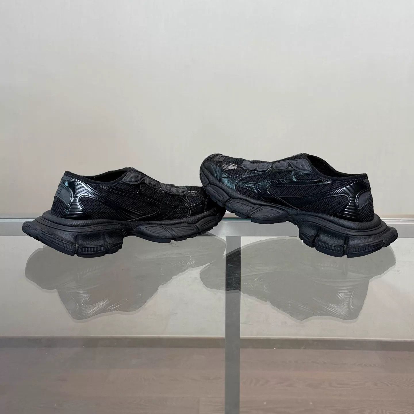 Balenciaga Balenciaga 3XL Black Slip-On Dad Shoe 39 98 DM1991 Size US 9 / IT 39 - 6 Thumbnail