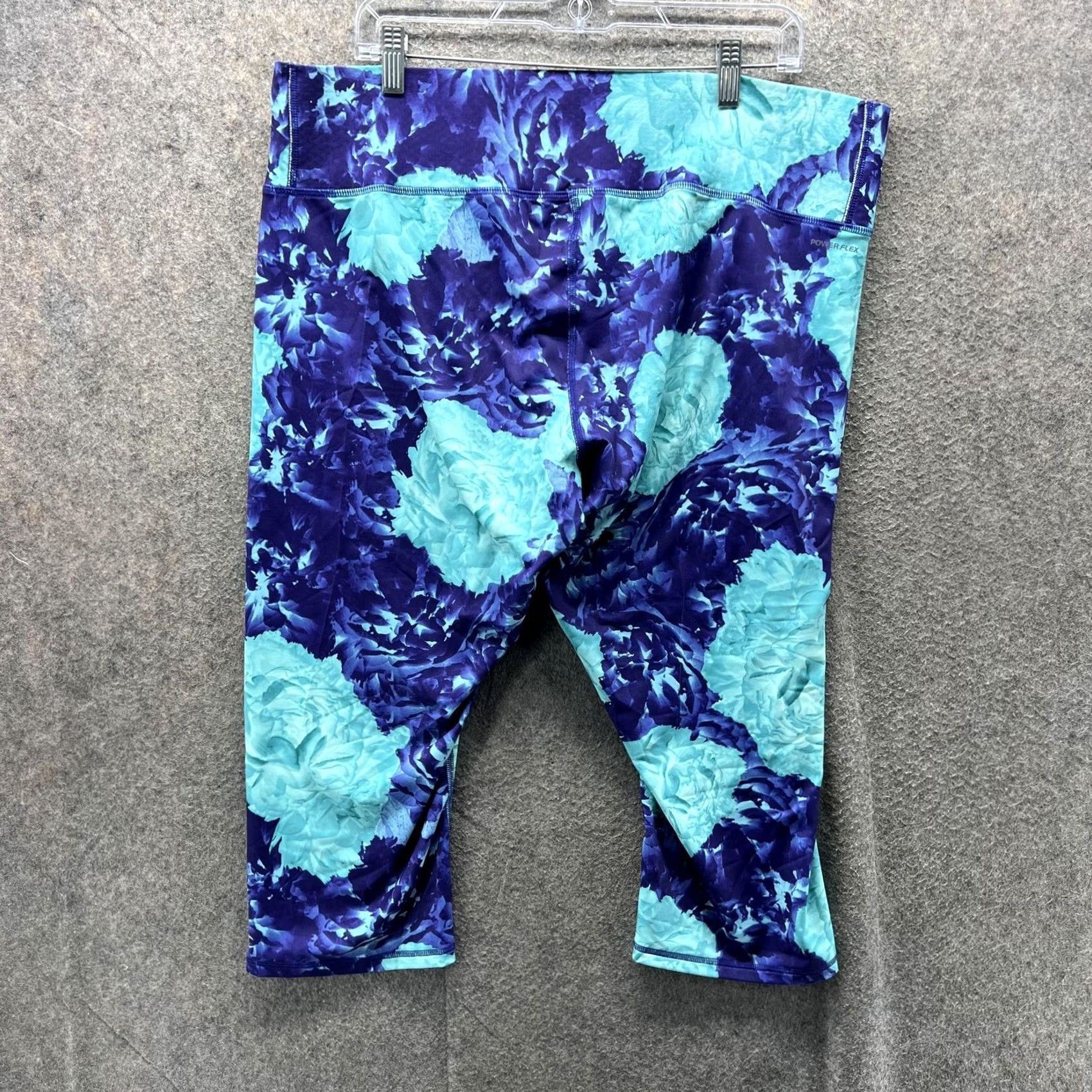 Champion Champion Leggings Womens 3X Blue Teal Floral Capri Plus Size Performance Size 40" / US 18 - 2 Thumbnail