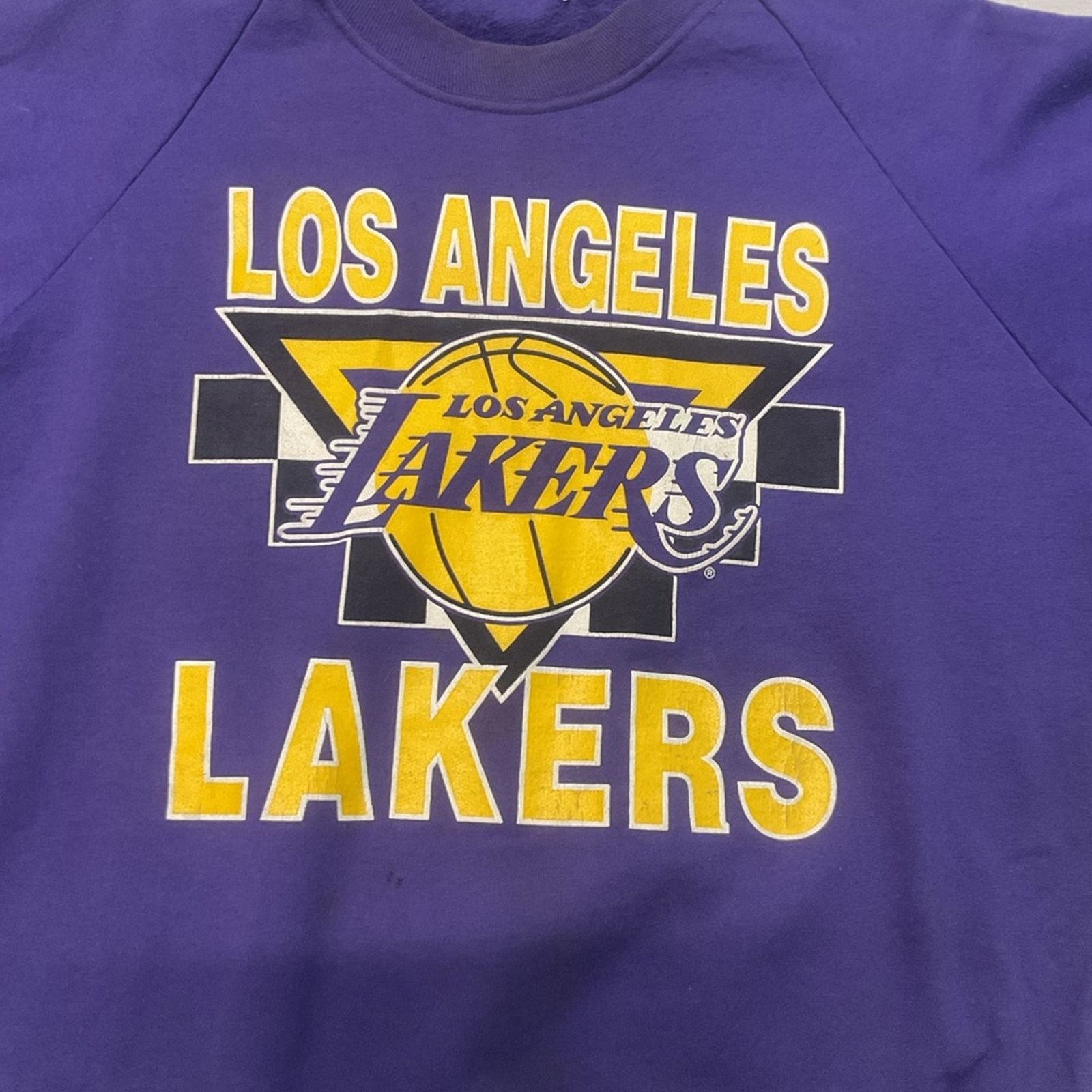 Vintage Vintage 90s Los Angeles Lakers NBA Crewneck Sweatshirt Size US L / EU 52-54 / 3 - 6 Thumbnail