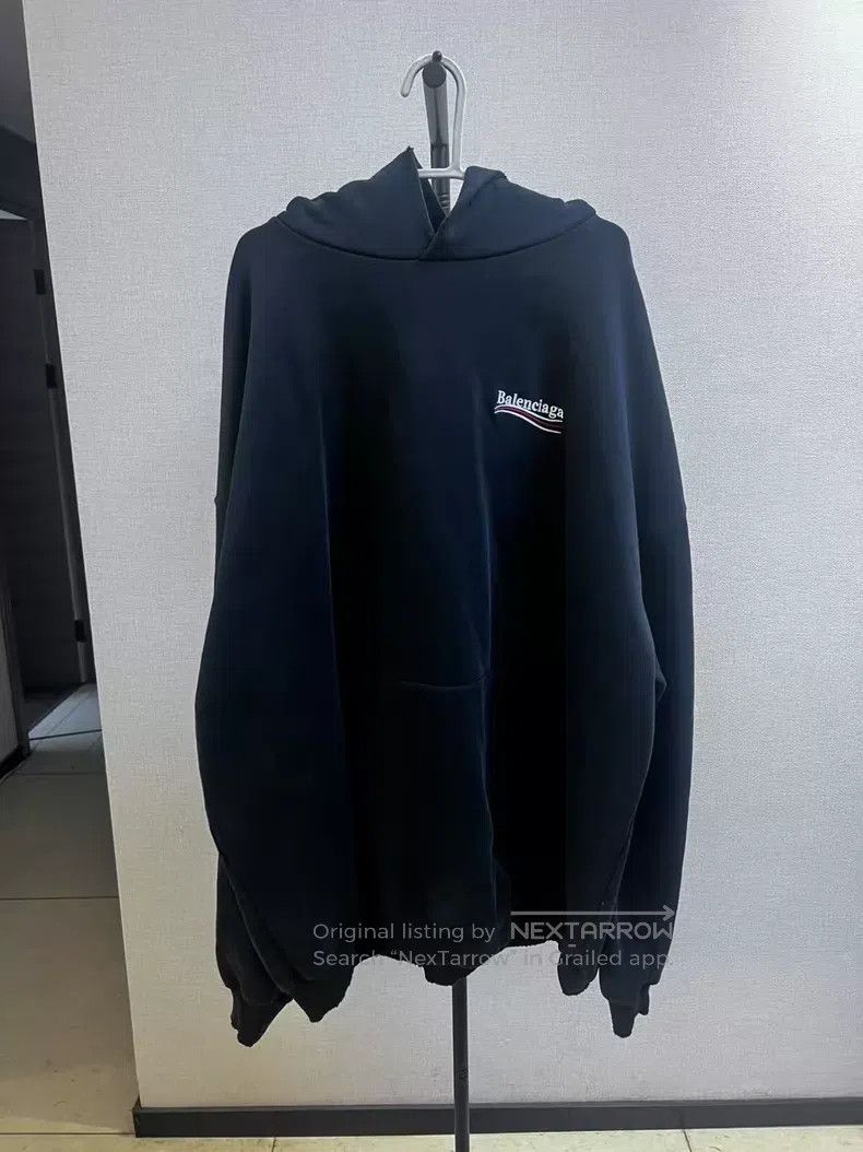 Balenciaga Balenciaga Distressed Coke Sweatshirt Size US M / EU 48-50 / 2 - 1 Thumbnail