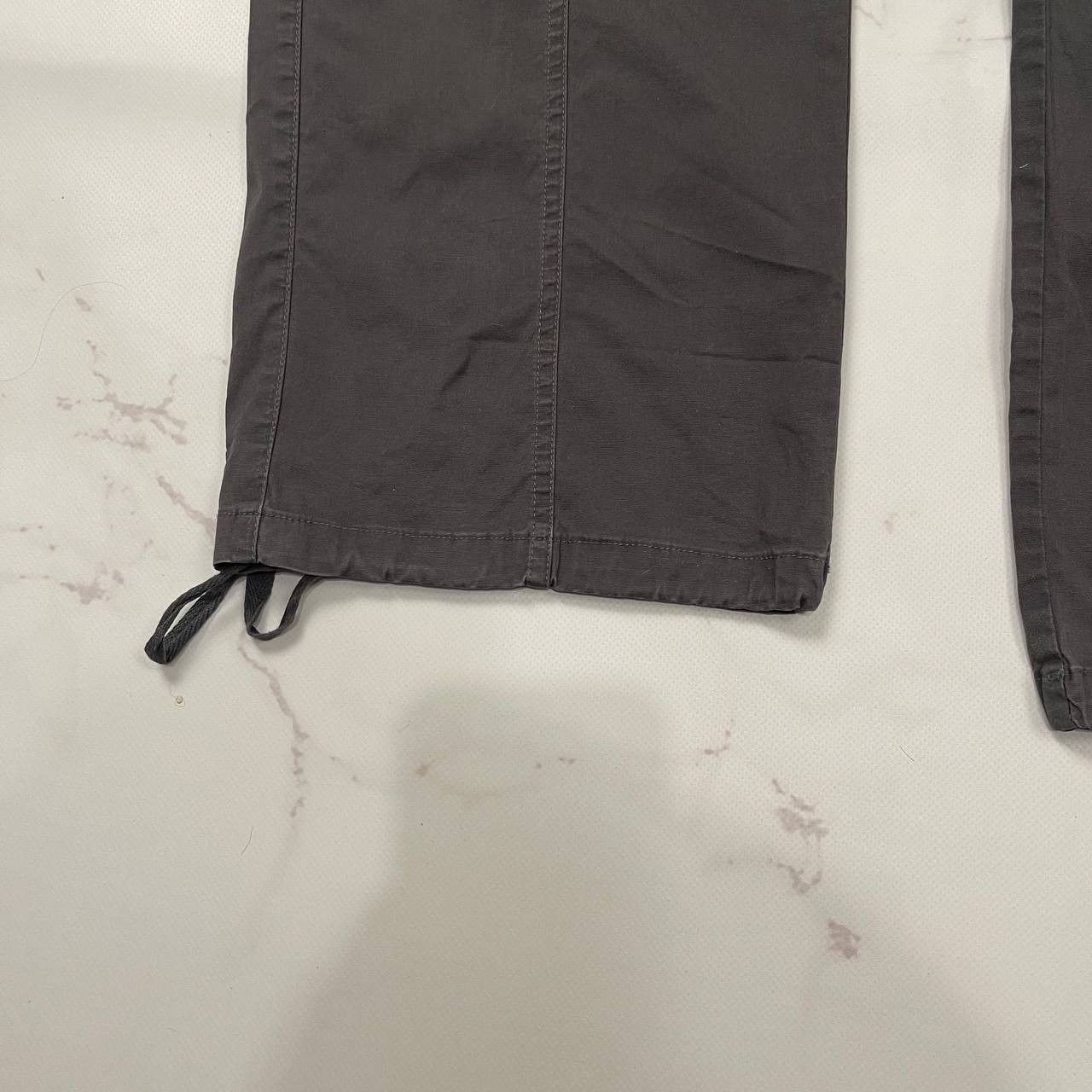 Ed Hardy Ed Hardy Urban Outfitters Y2K 90s Style Grey Cargo Size XL Size US 36 / EU 52 - 18 Thumbnail