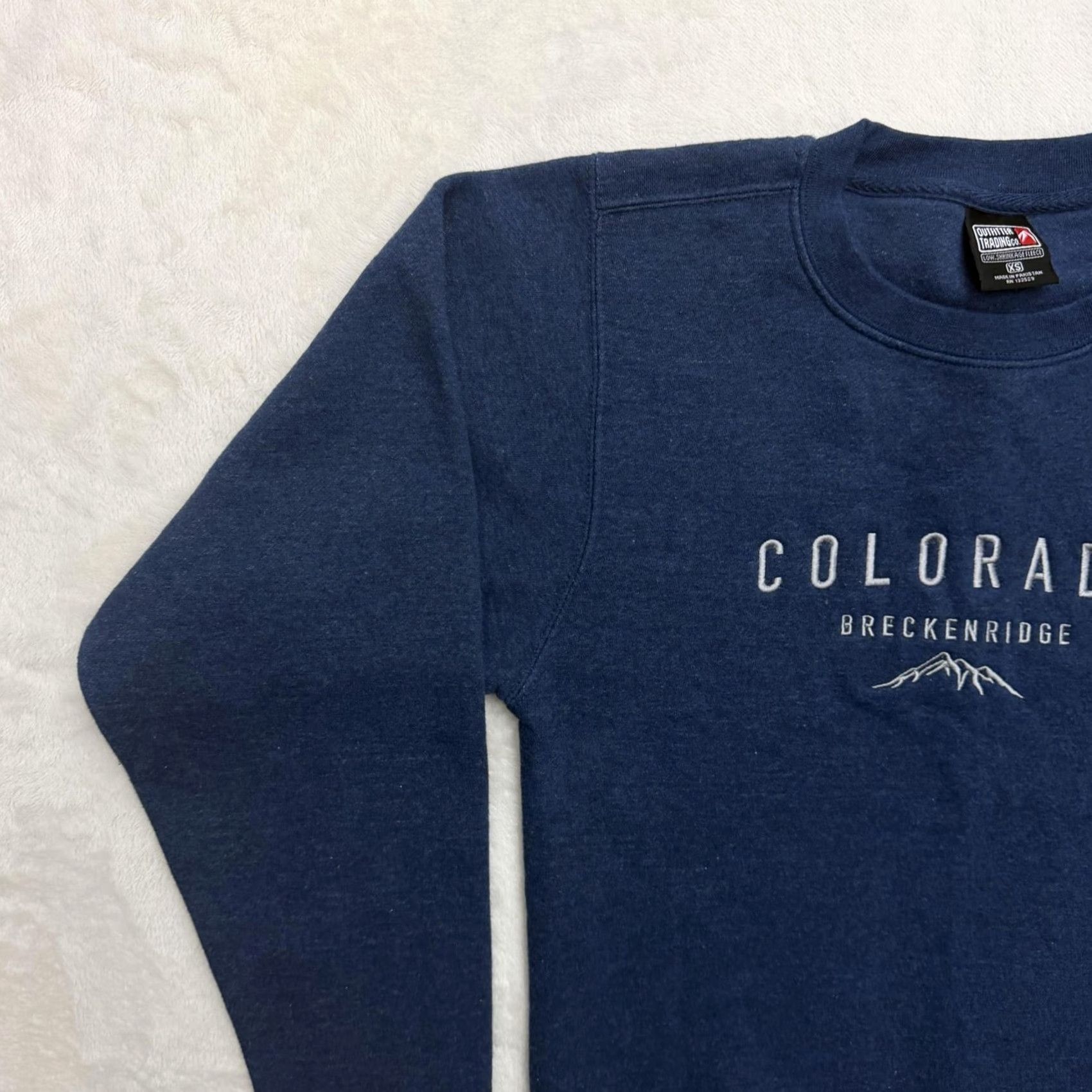 CO Outfitter Trading Co Sweatshirt Mens XS Blue Colorado Breckenridge Crewneck Pullover Graphic Print Embroidered Fleece All Seasons Sweatshirt Crewneck Size US XS / EU 42 / 0 - 5 Thumbnail