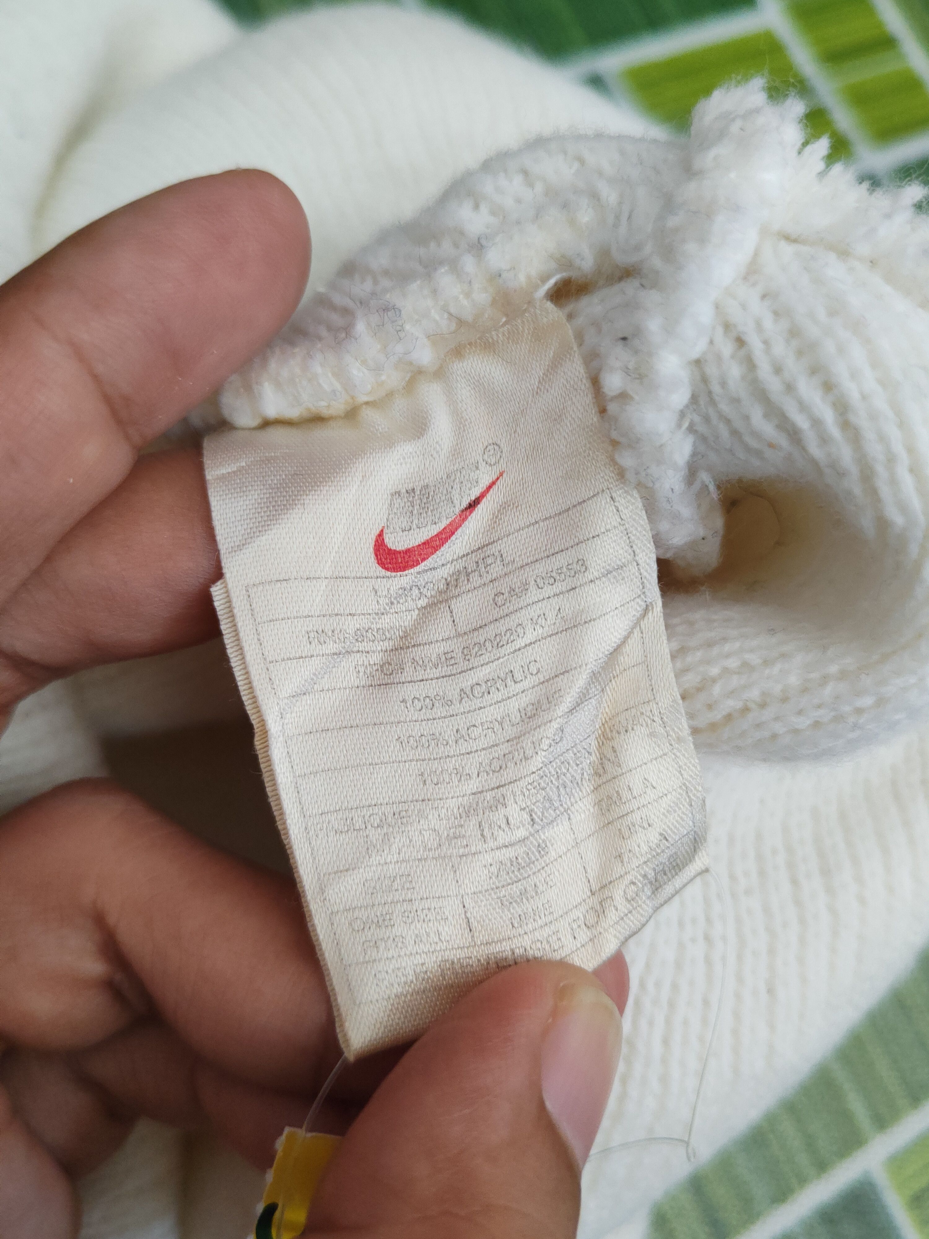 Nike DL Nike White Knitwear Beanies #S2902 Size ONE SIZE - 4 Thumbnail