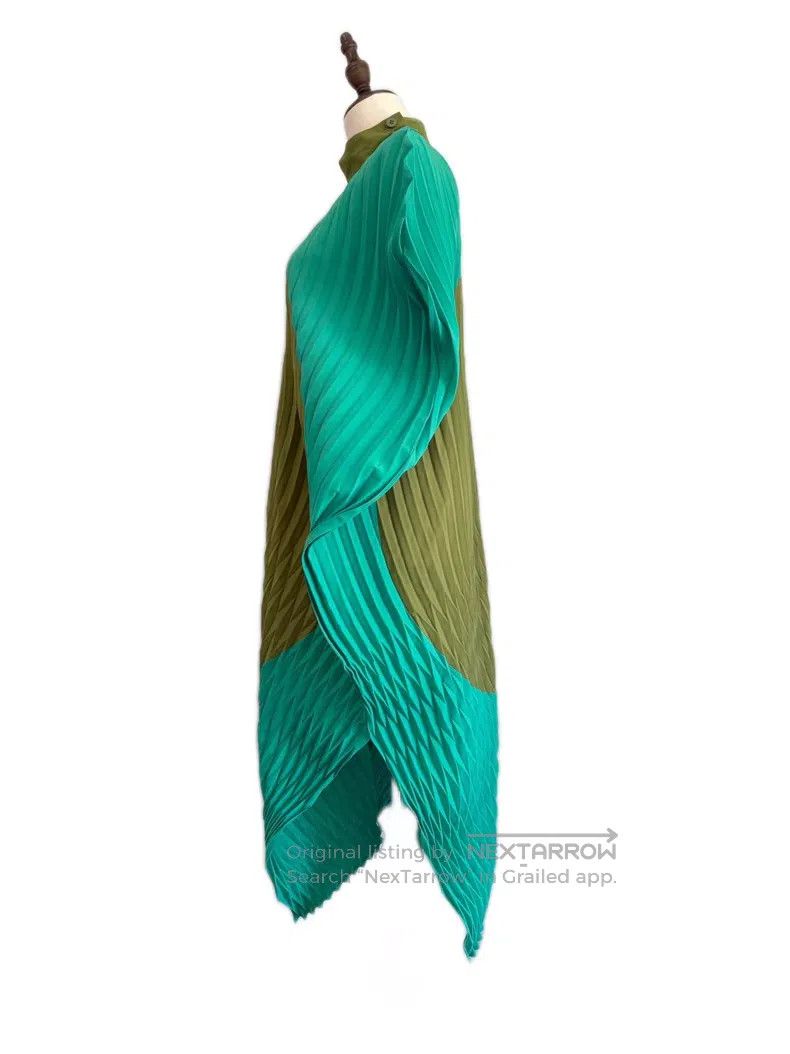 Issey Miyake Issey Miyake Asymmetric Water Ripple Dress Size M / US 6-8 / IT 42-44 - 5 Thumbnail