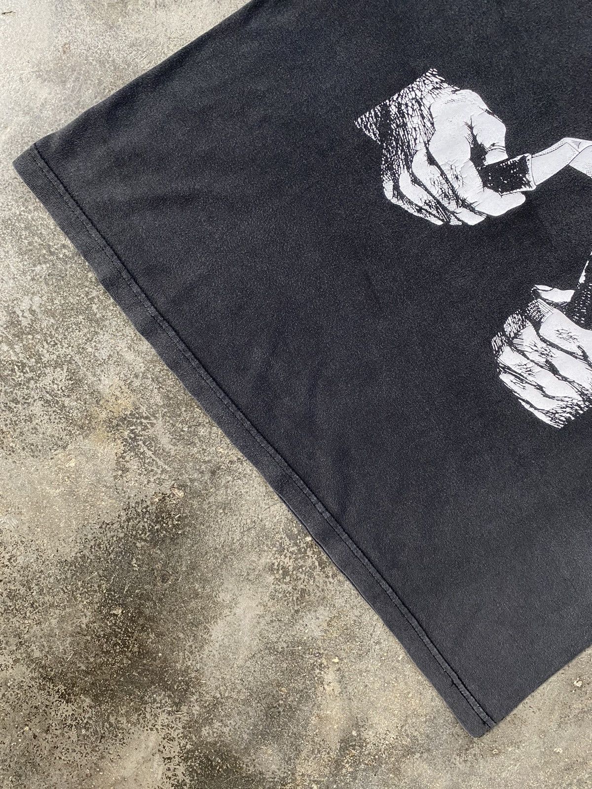 Band Tees Vintage 90s Black Flag “Everything Went Black” Band Tees Size US M / EU 48-50 / 2 - 6 Thumbnail