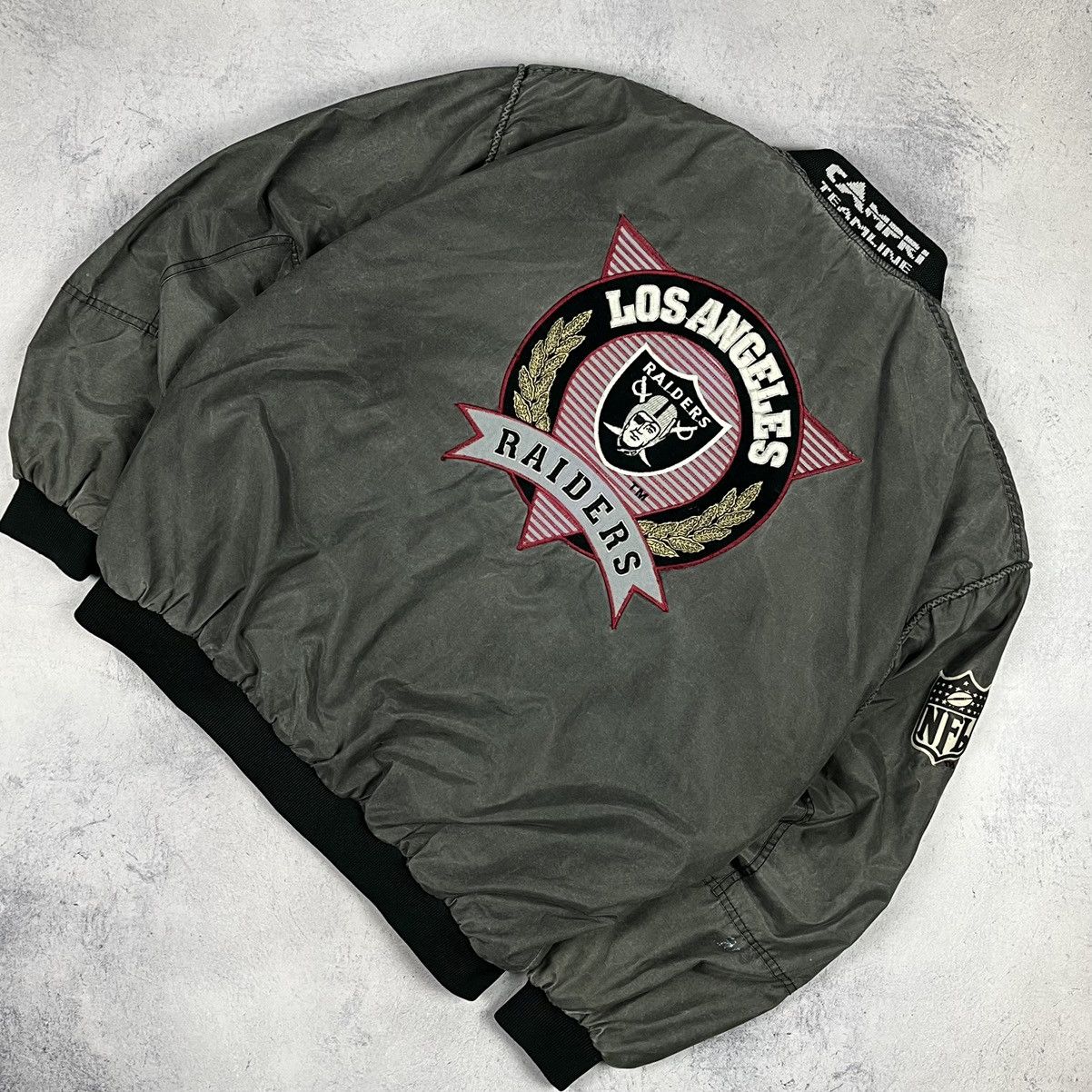NFL Vintage NFL Los Angeles Raiders y2k rare bomber jacket 1991 Size US L / EU 52-54 / 3 - 1 Thumbnail