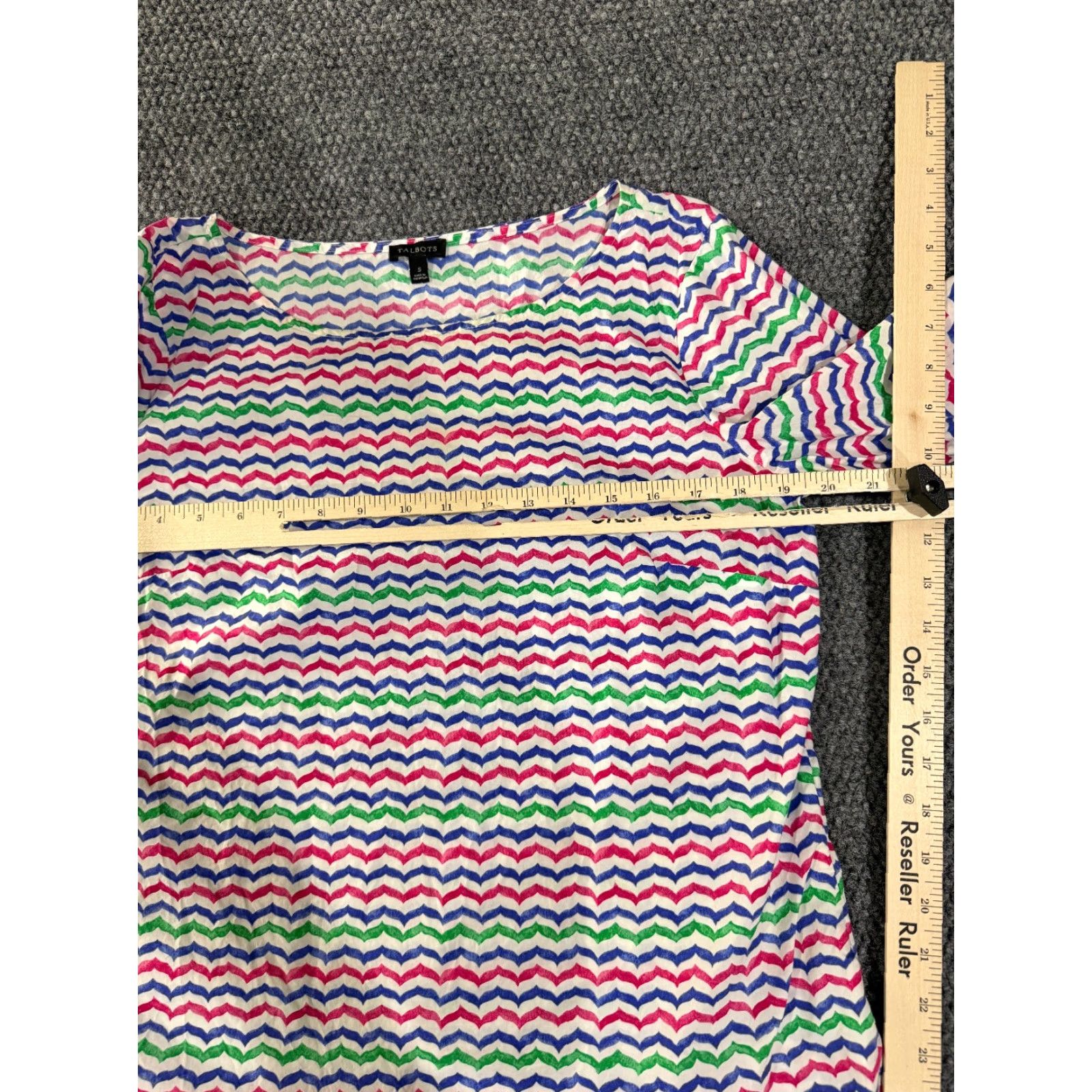 Talbots Talbots Blouse Womens S Pink White Multicolor Chevron Long Sleeve Tie Sleeve Crew Neck Rayon Cotton Button Casual Size S / US 4 / IT 40 - 4 Thumbnail