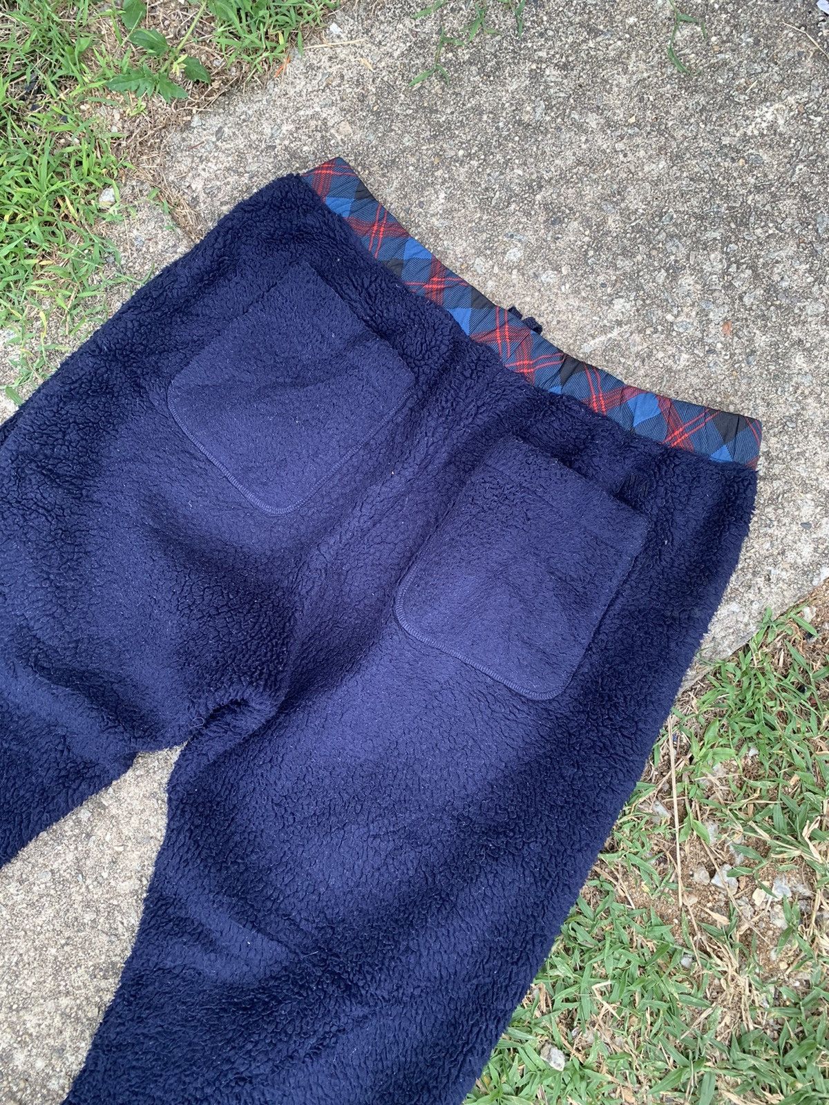 Uniqlo 🔥Steals🔥 uniqlo Jw anderson pants Size US 36 / EU 52 - 8 Thumbnail