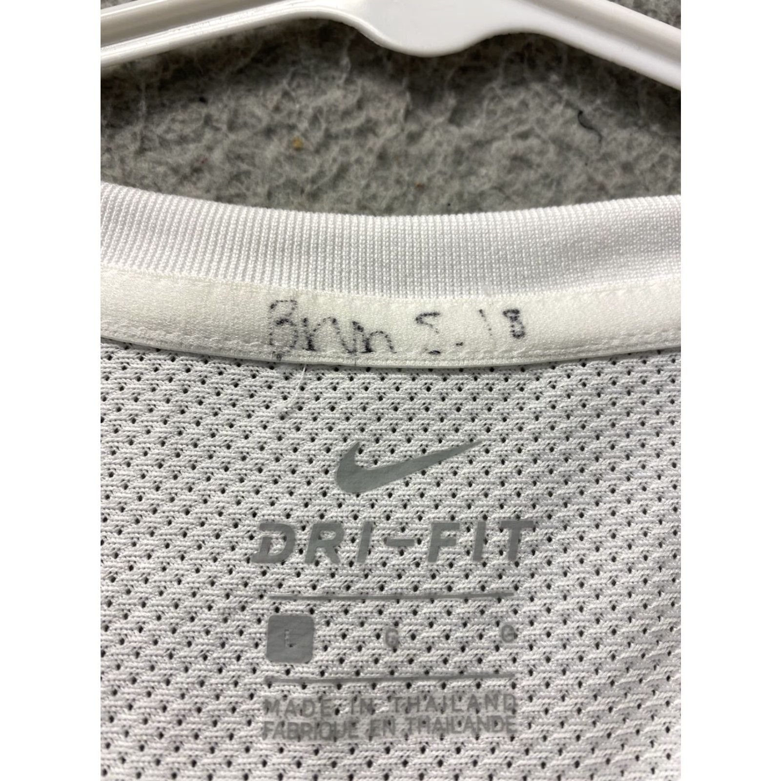 Nike Nike Jersey T-Shirt Real Colorado Womens Large White Sports Fan Gift Size L / US 10 / IT 46 - 4 Thumbnail