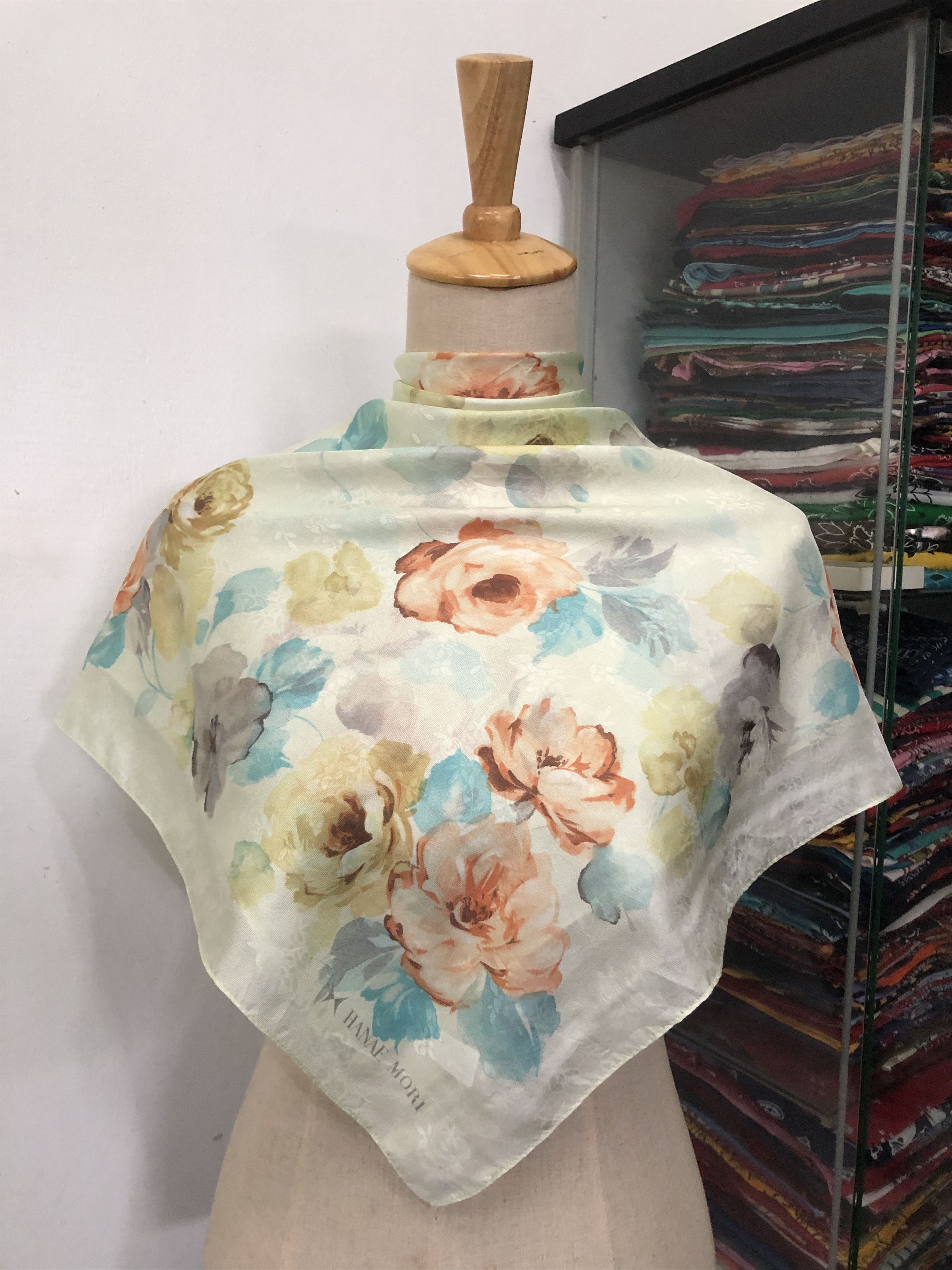 Hanae Mori × Vintage Vintage Hanae Mori Silk Scarf Size ONE SIZE - 1 Thumbnail