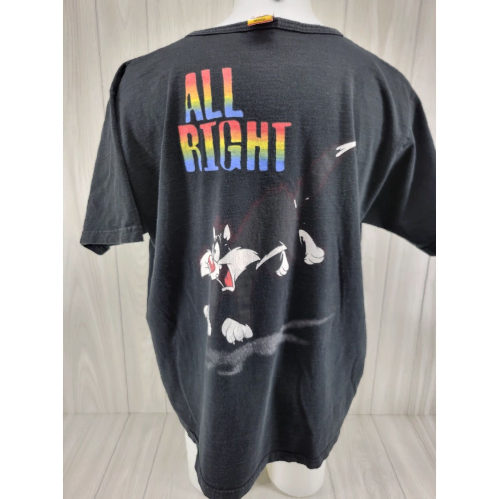 Vintage VINTAGE Looney Tunes Tweety-Bird Shirt Womens 22w/24w 90s Shirt Womens 90s Logo Cartoon Tweety Black Cotton Knit Short Sleeve Regular (Mens, Womens) Size 3XL / US 20-22 - 6 Thumbnail