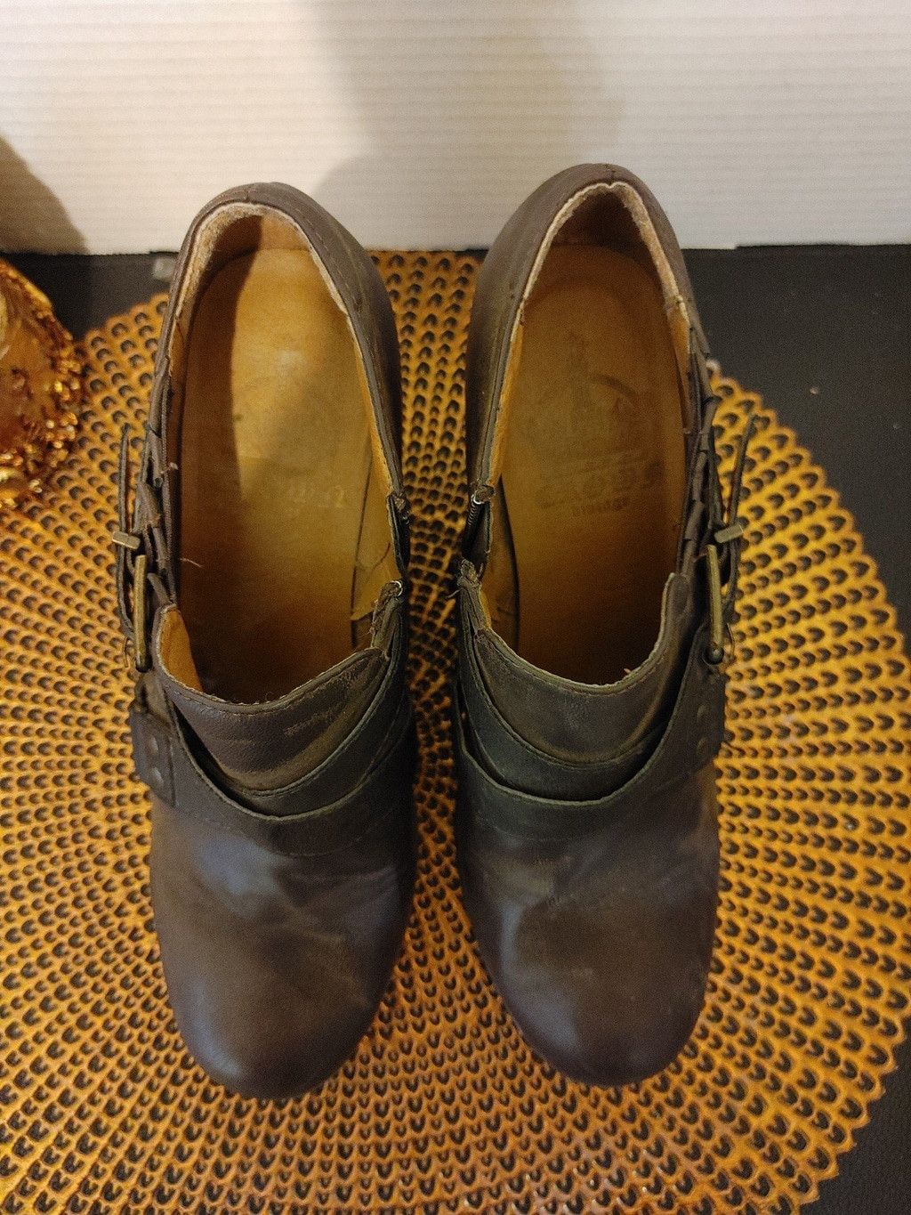 Crown Cap Crown Vintage Leather Ankle Bootie Size 10M Size US 10 / IT 40 - 3 Thumbnail