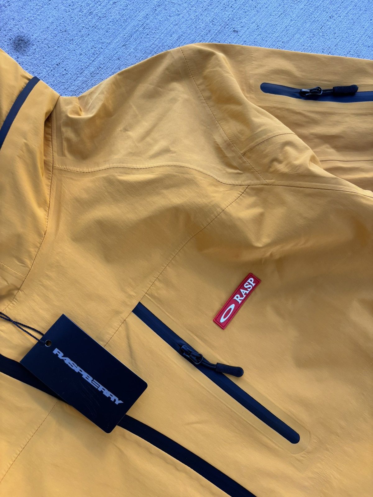 The GV Gallery Brand new the gv gallery raspbery hills “gortex” Size US L / EU 52-54 / 3 - 2 Thumbnail
