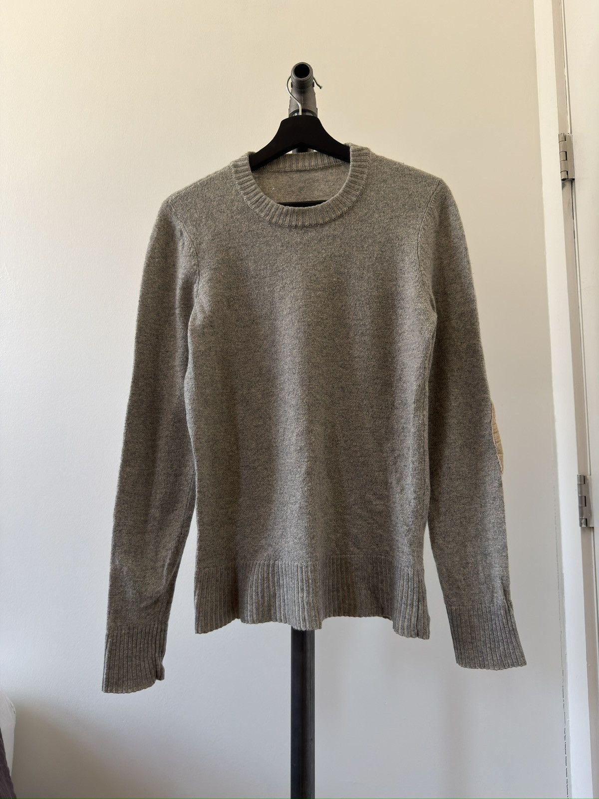 Maison Margiela FW13 Corduroy Elbow-Patch Sweater Size US S / EU 44-46 / 1 - 1 Thumbnail