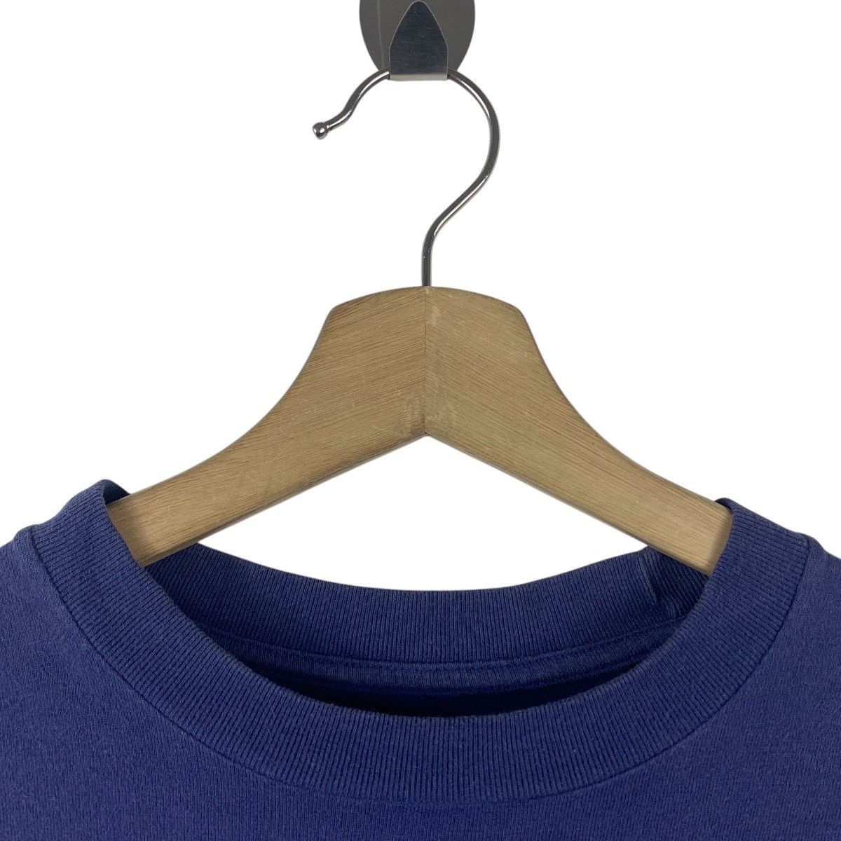 Blue Blue Japan × Japanese Brand × Vintage Vintage 90s BLUE BLUE small logo printed tee Size US S / EU 44-46 / 1 - 5 Thumbnail