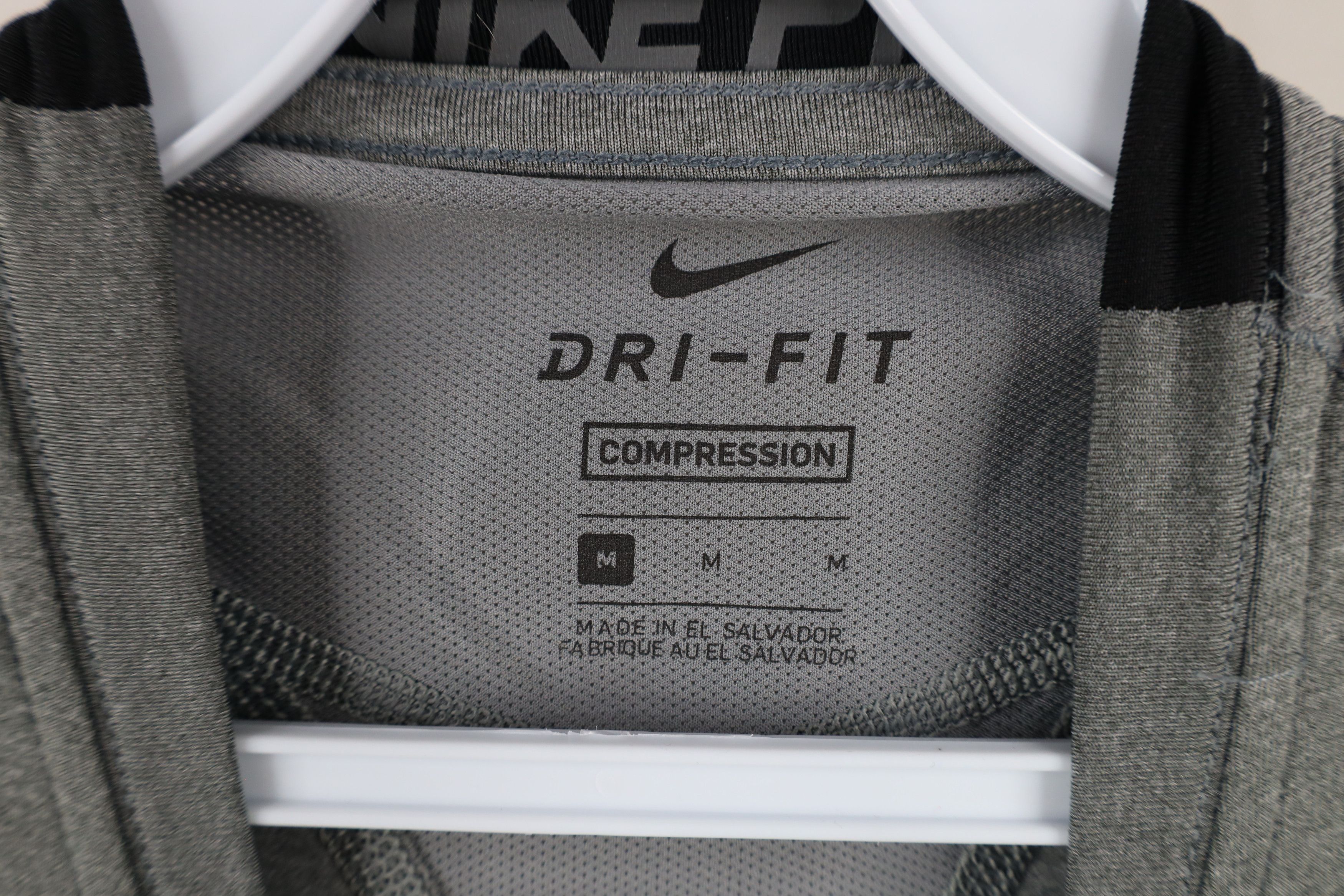 Nike × Vintage Nike Pro Compression Fitted Running Gym Training T-Shirt Size US S / EU 44-46 / 1 - 7 Thumbnail