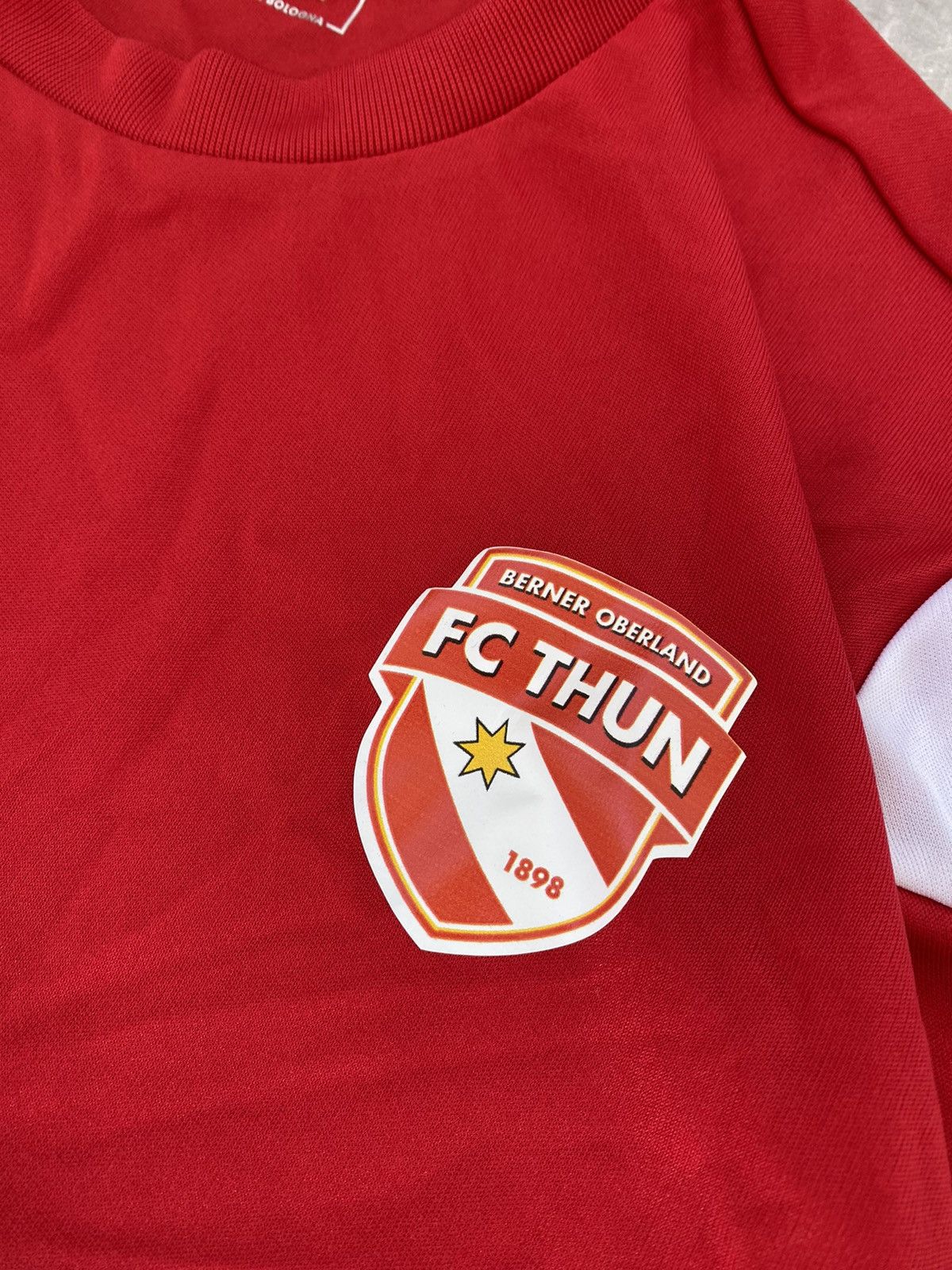 Macron Rare FC Thun Macron Soccer Football Suit Jersey & Shorts Y2K Size US M / EU 48-50 / 2 - 6 Thumbnail