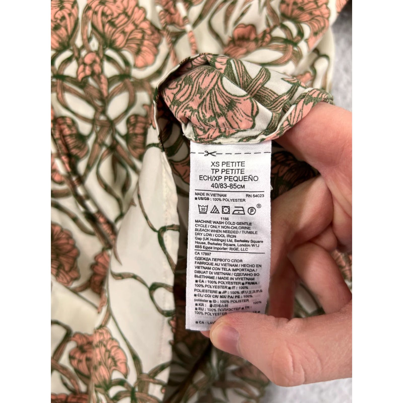 Banana Republic Banana Republic Shirt Womens Extra Small Blouse 3/4 Sleeve Beige Floral Petite Size XS / US 0-2 / IT 36-38 - 4 Thumbnail