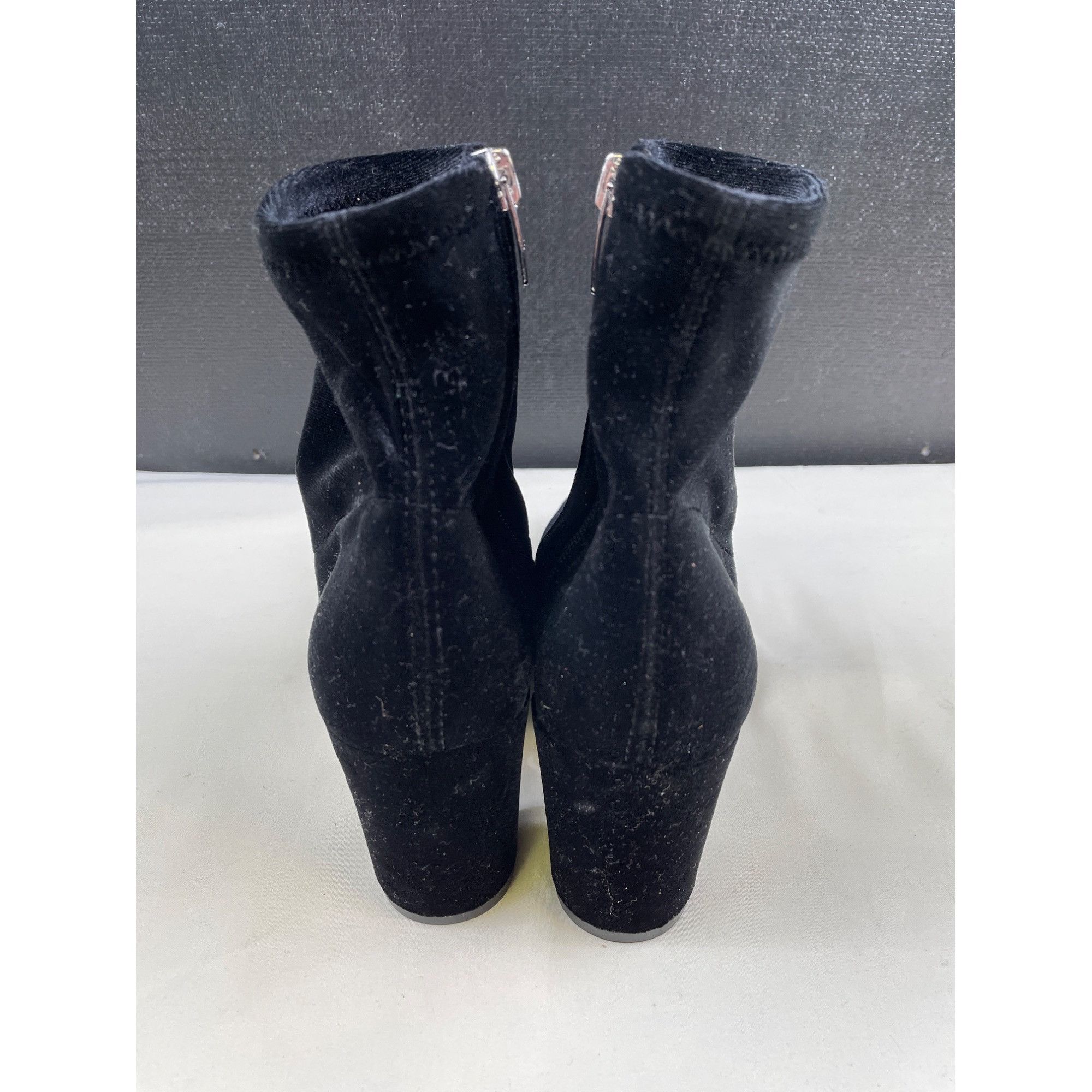 Marc Fisher Marc Fisher Women's Velvet Ankle Shoes/ Boots Heels 3" Size Size US 6 / IT 36 - 5 Thumbnail