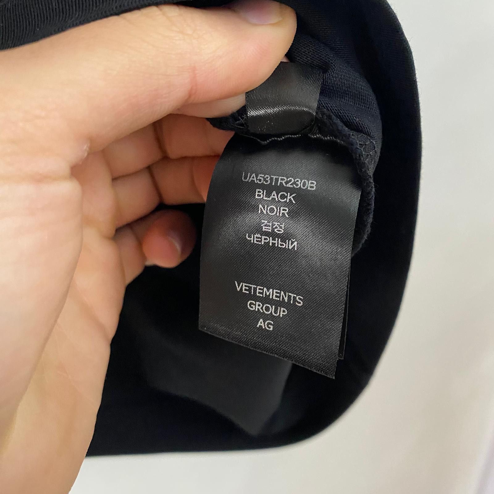 Vetements Black "Show You My Vetements" Logo Oversized T-Shirt Size US S / EU 44-46 / 1 - 9 Thumbnail