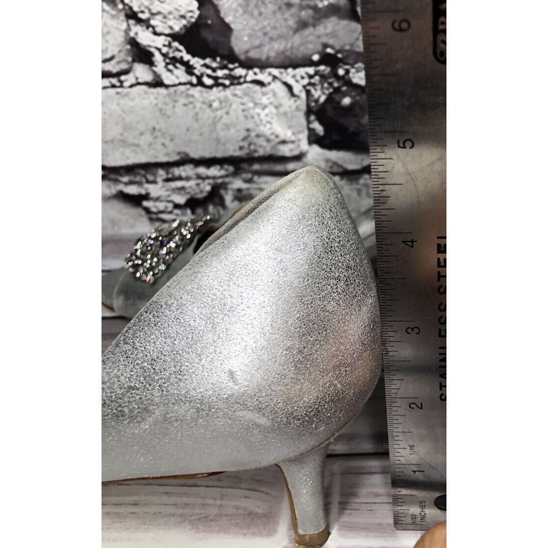 Badgley Mischka Badgley Mischka Metallic Silver Leather Rhinestone Heels Wom Size US 6.5 / IT 36.5 - 10 Thumbnail