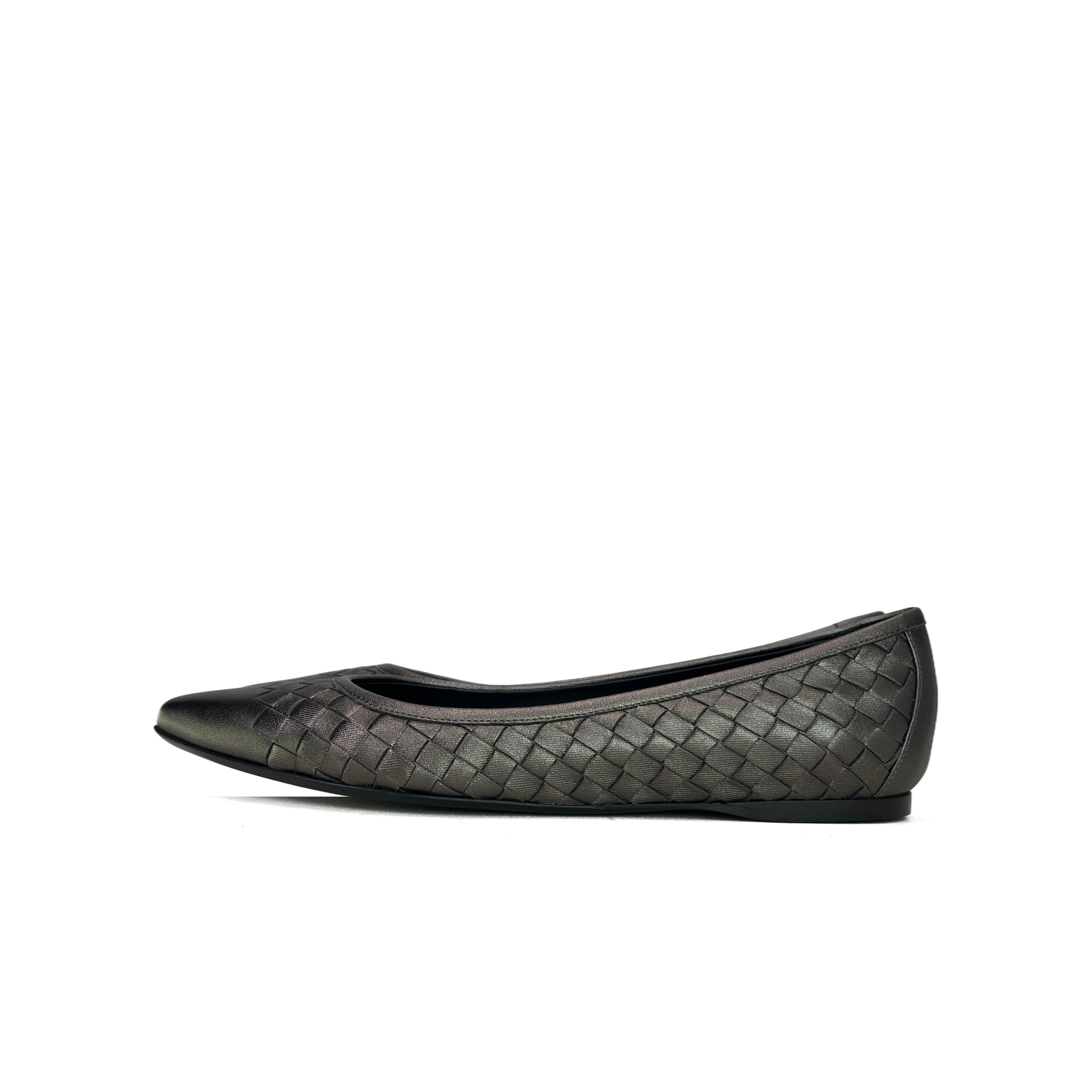 Bottega Veneta Bottega Veneta Intrecciato Flats Size 37.5 Size US 7.5 / IT 37.5 - 1 Thumbnail